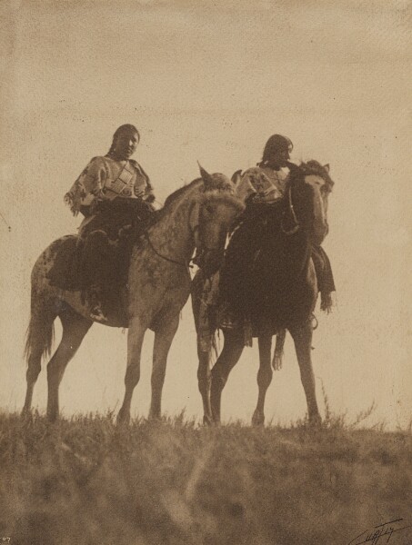 Edward S. Curtis, Sioux Girls