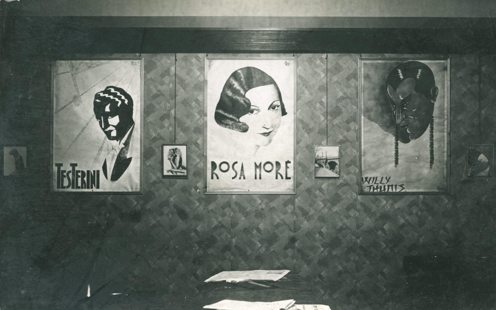 Desconegut, [Exposició de cartells d'Antoni Varés]