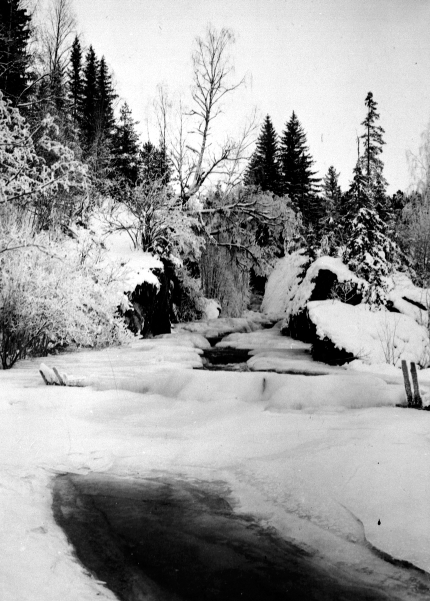 Anno Domkirkeodden, Frosset vannfall, Moelva, Ringsaker.