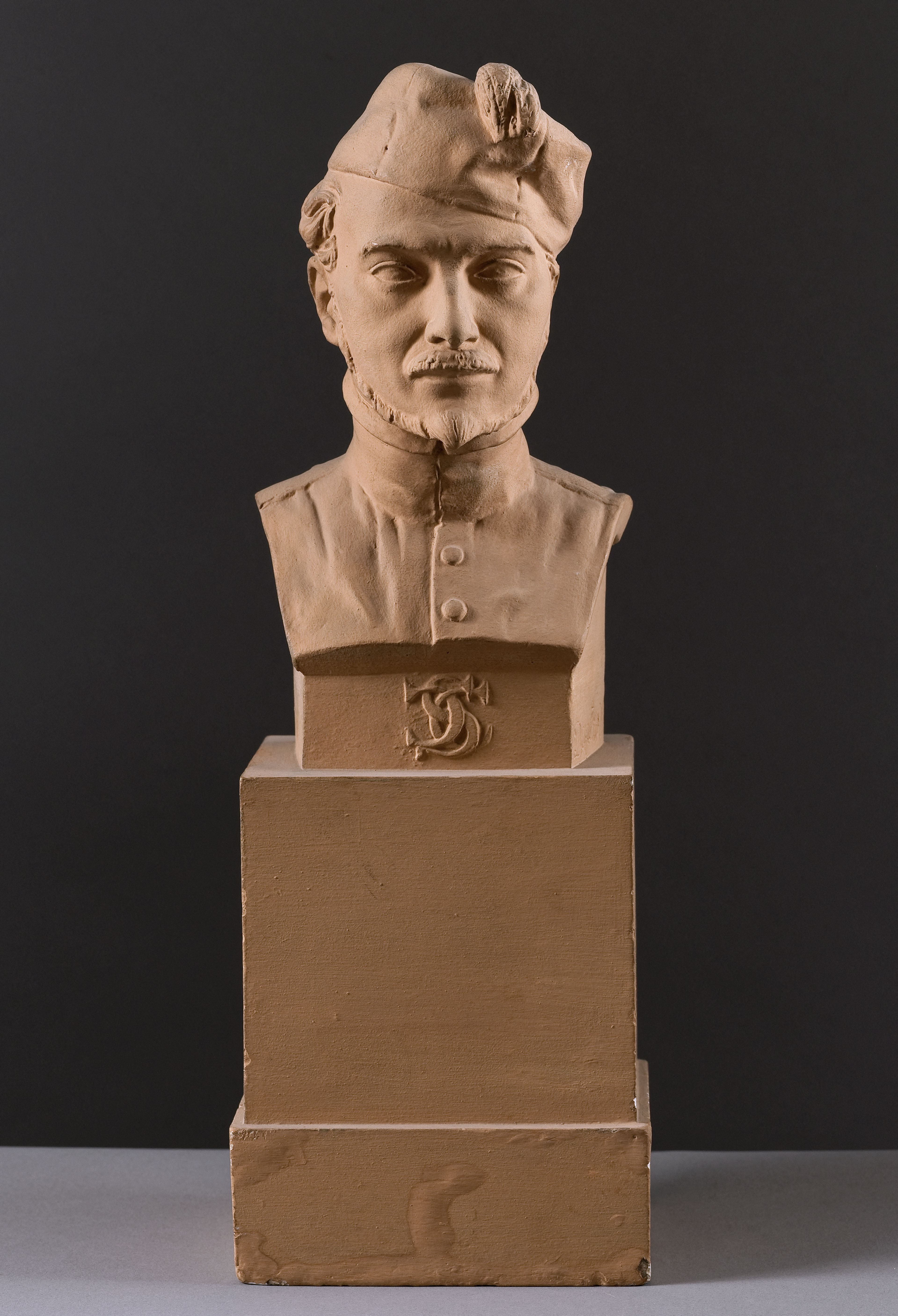 Jean Pierre Dantan, Portrait sérieux du violoniste et collectionneur, Charles Sauvageot (1781-1860)