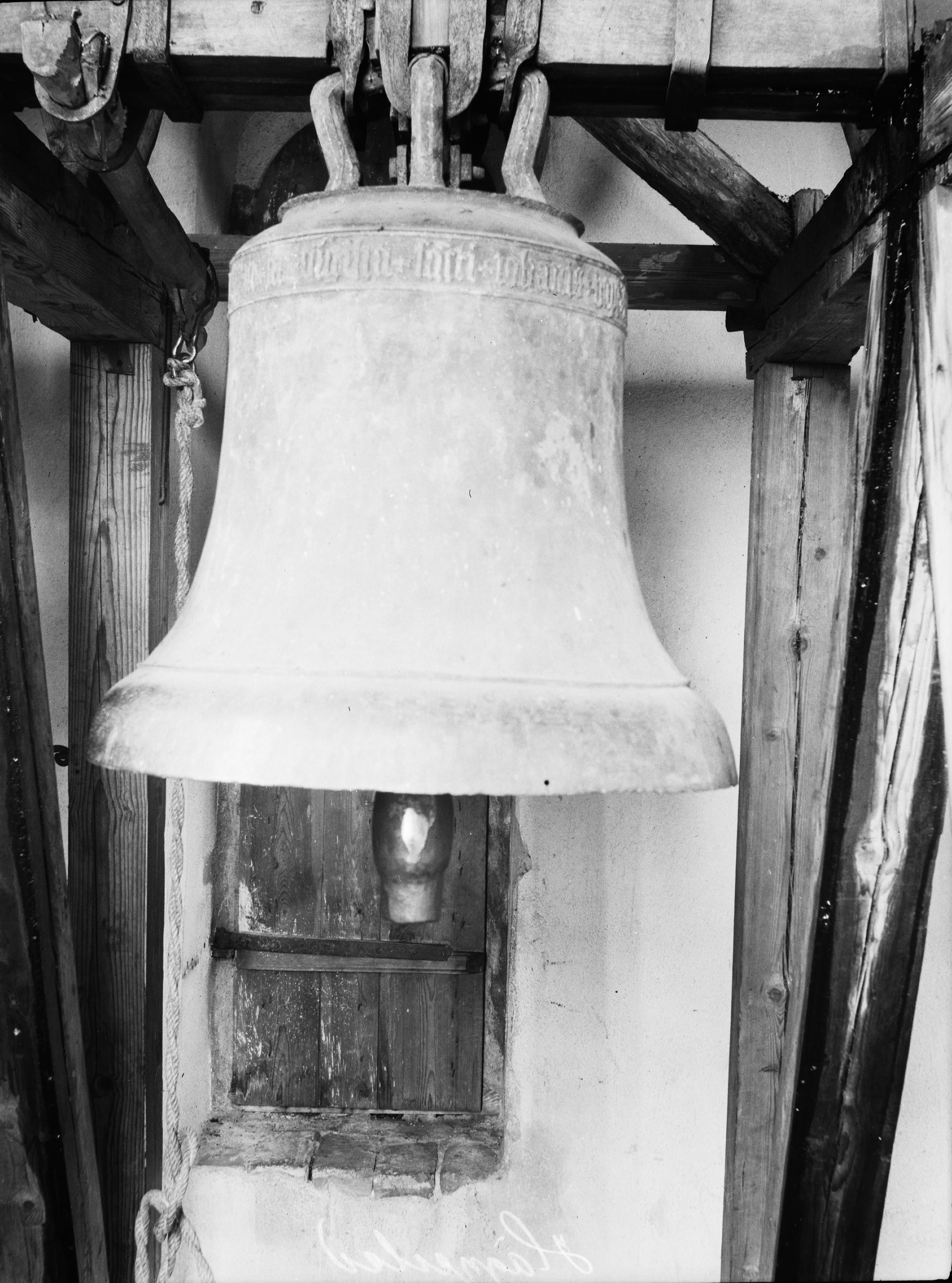 Anders Roland, Häggesleds kyrka