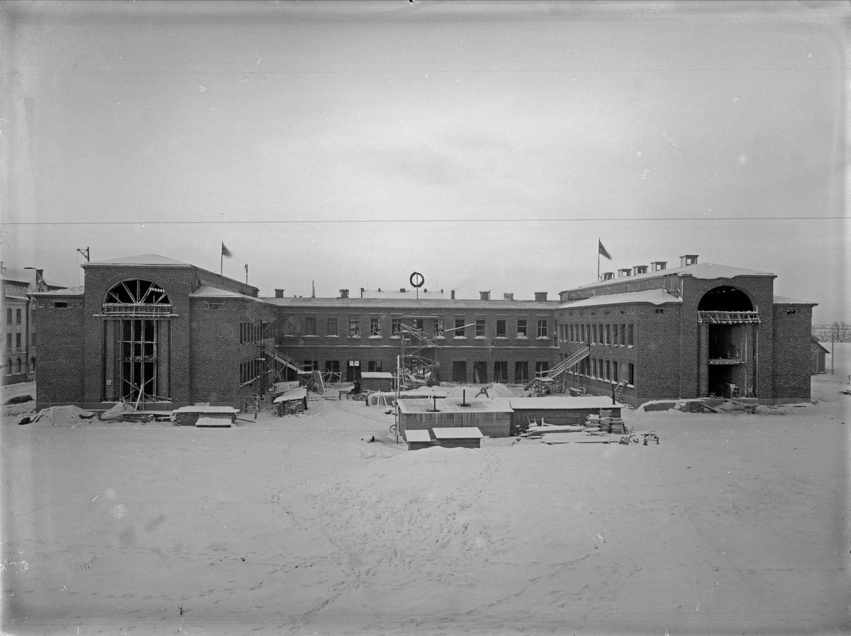 Paul Sandberg, Vaksalaskolan, Vaksala torg, Fålhagen Uppsala under uppförande 1925 - 1927