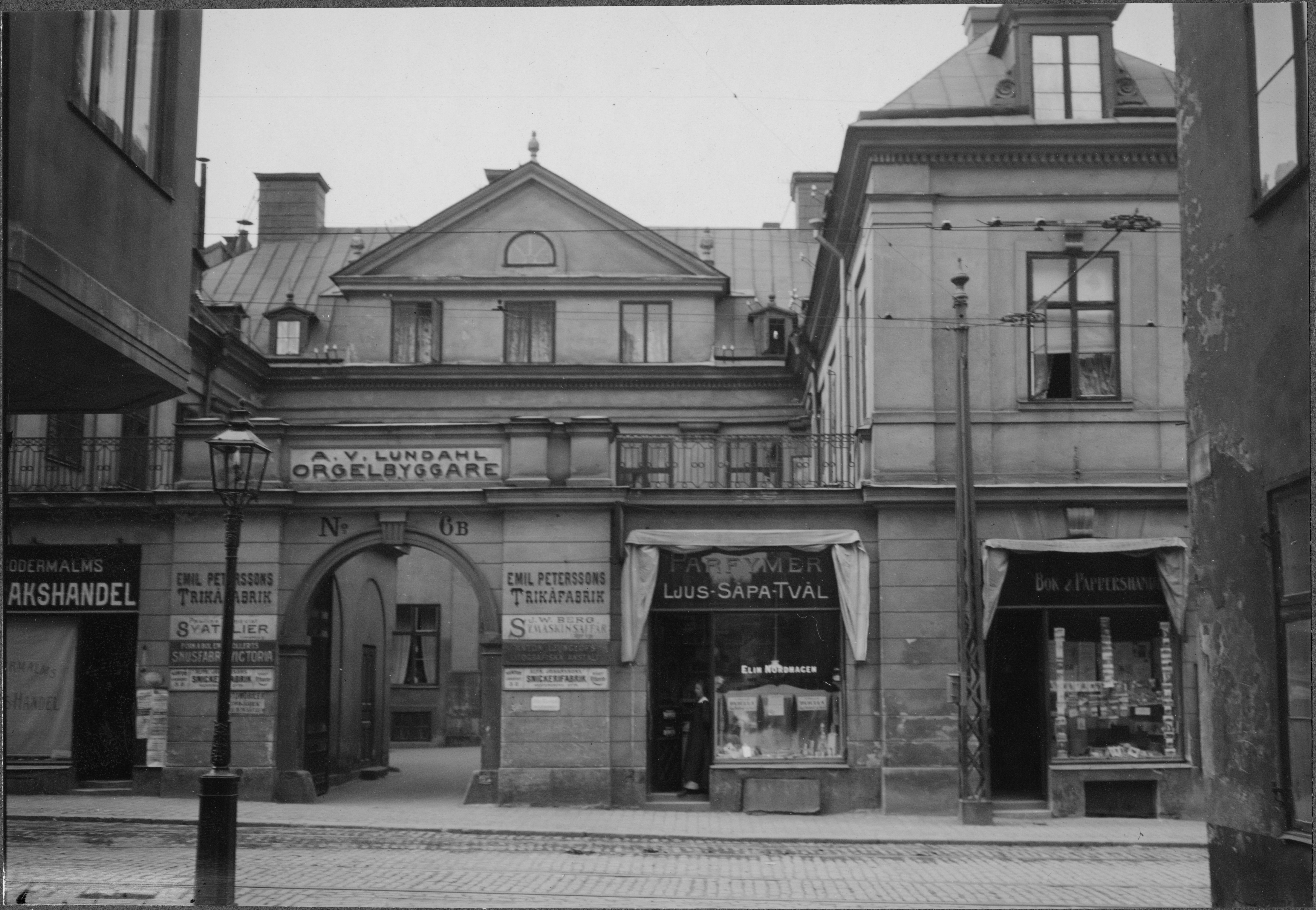 Okänd Okänd, Leijonstedtska huset