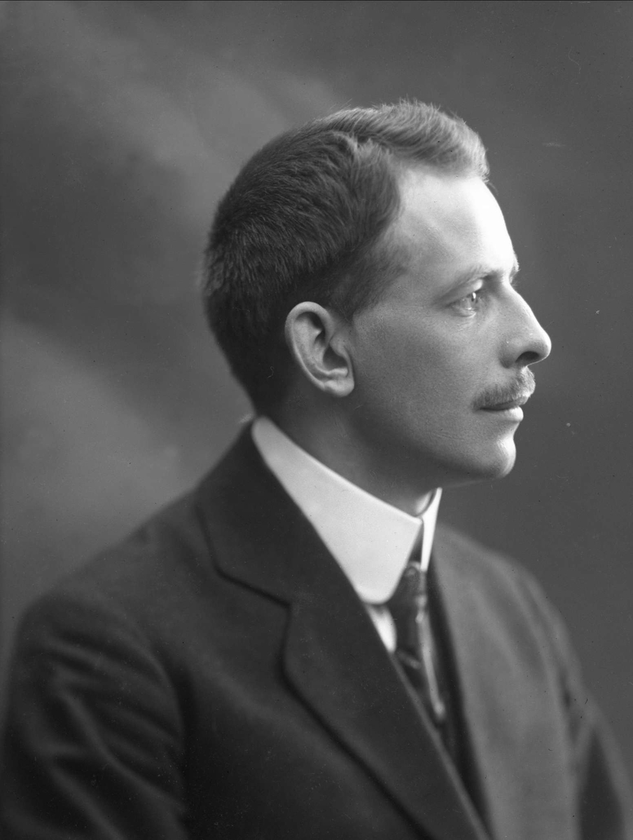 Gustav Borgen, NFB.44993