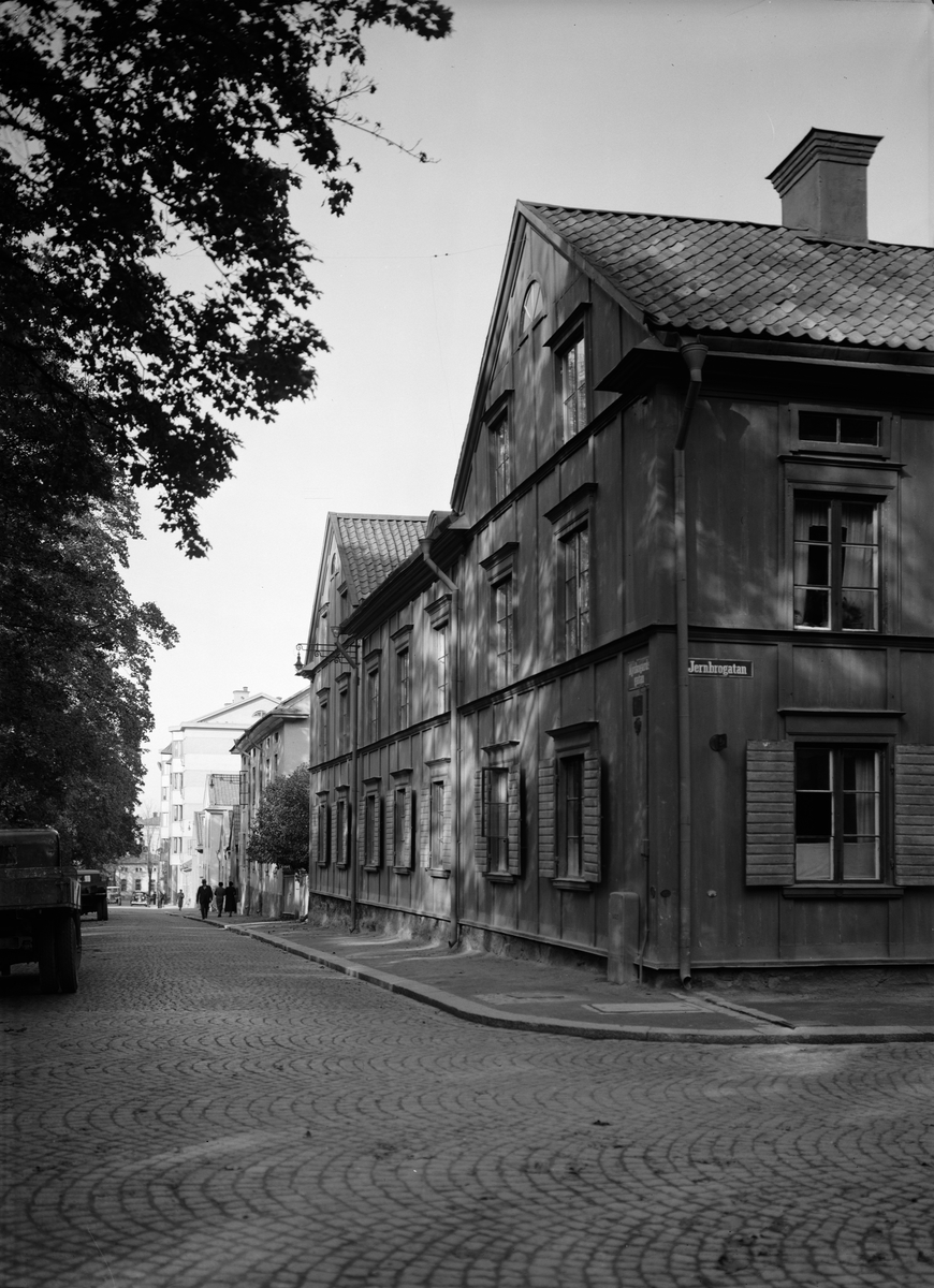 Paul Sandberg, The cemetery street and the Pistolen district, Uppsala 1937