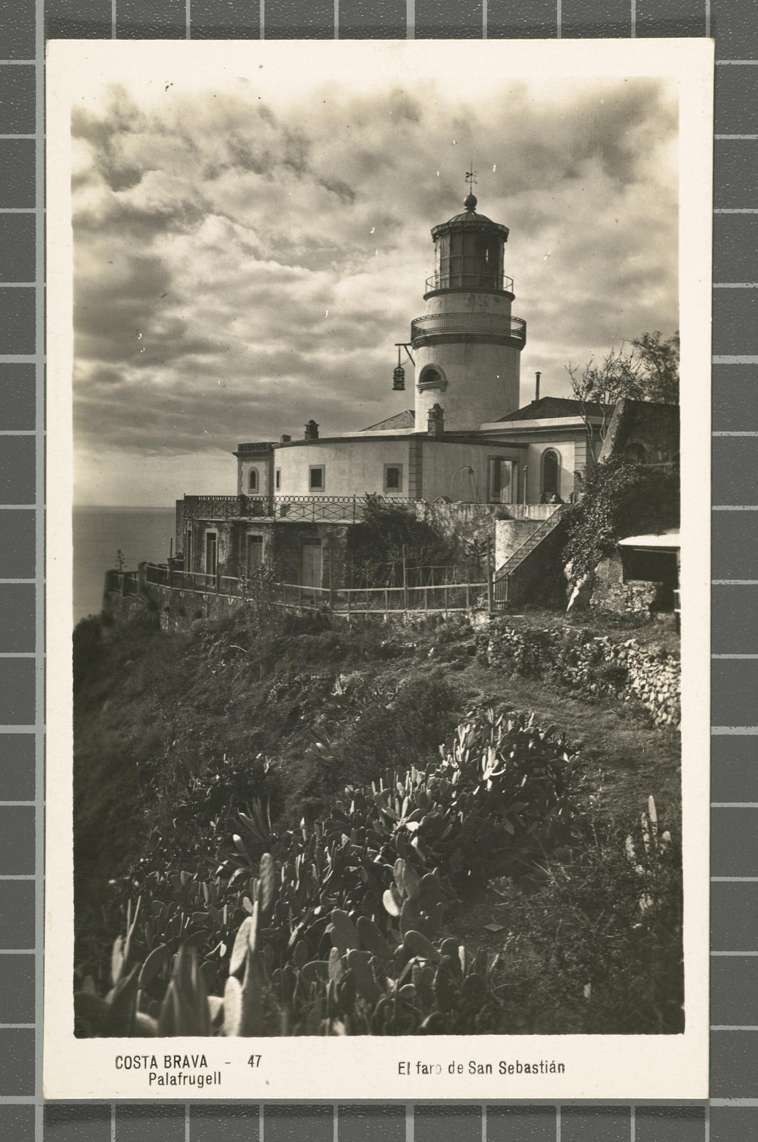 Desconegut, Costa Brava - 47 Palafrugell. El faro de San Sebastián