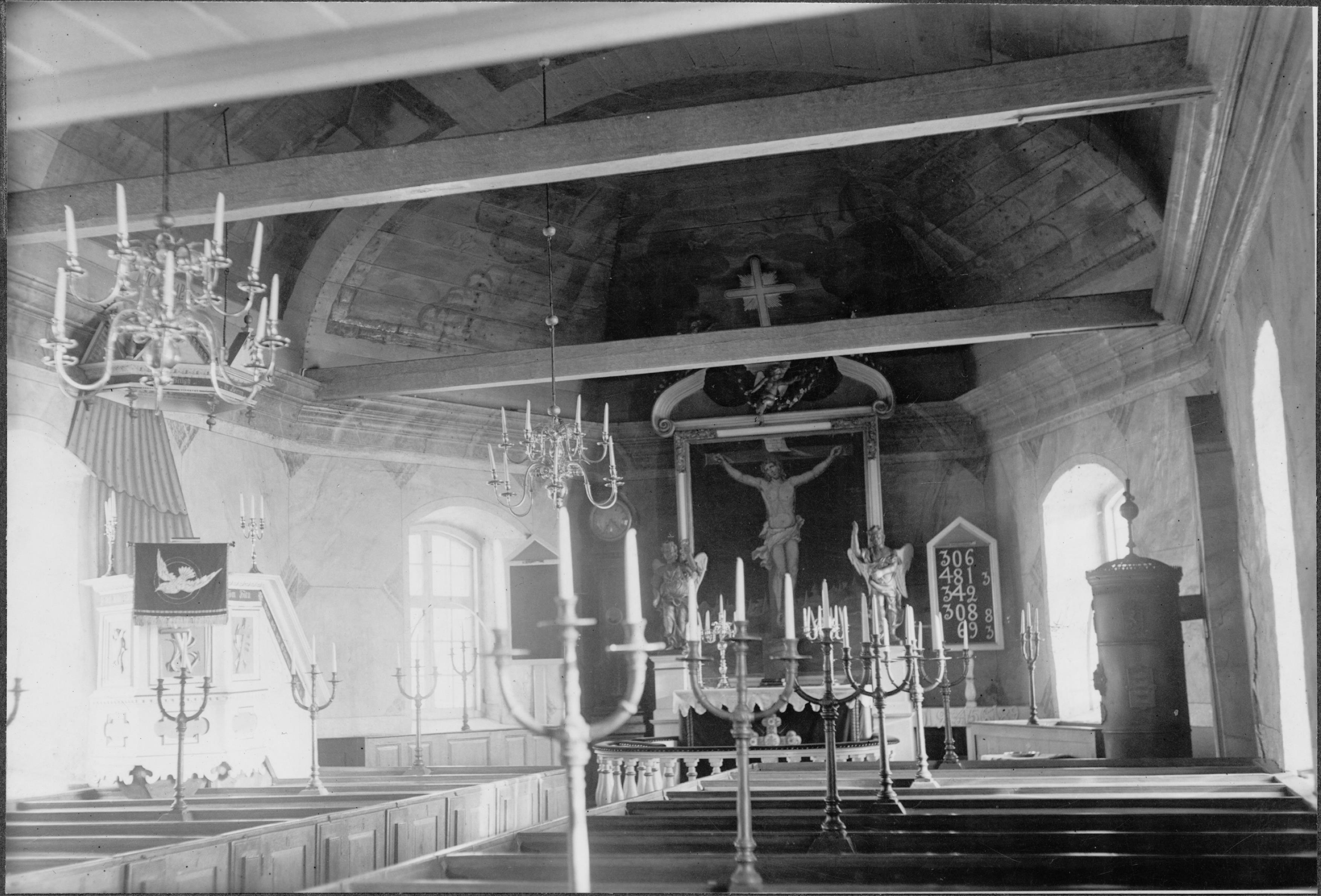 Olle Hellström, Hålanda kyrka