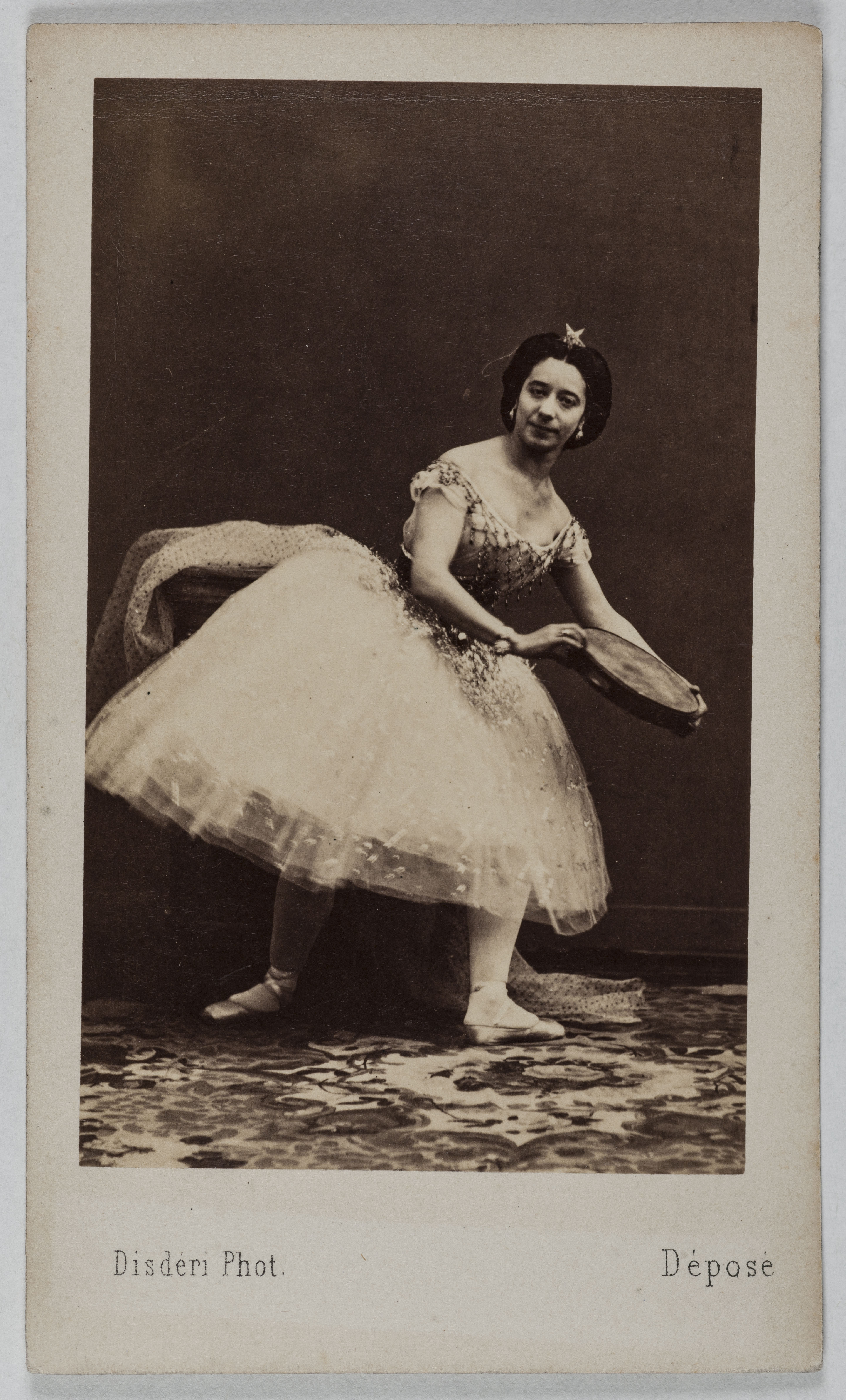 André-Adolphe-Eugène Disdéri, Portrait de Amalia Ferraris (1828-1904), (danseuse)
