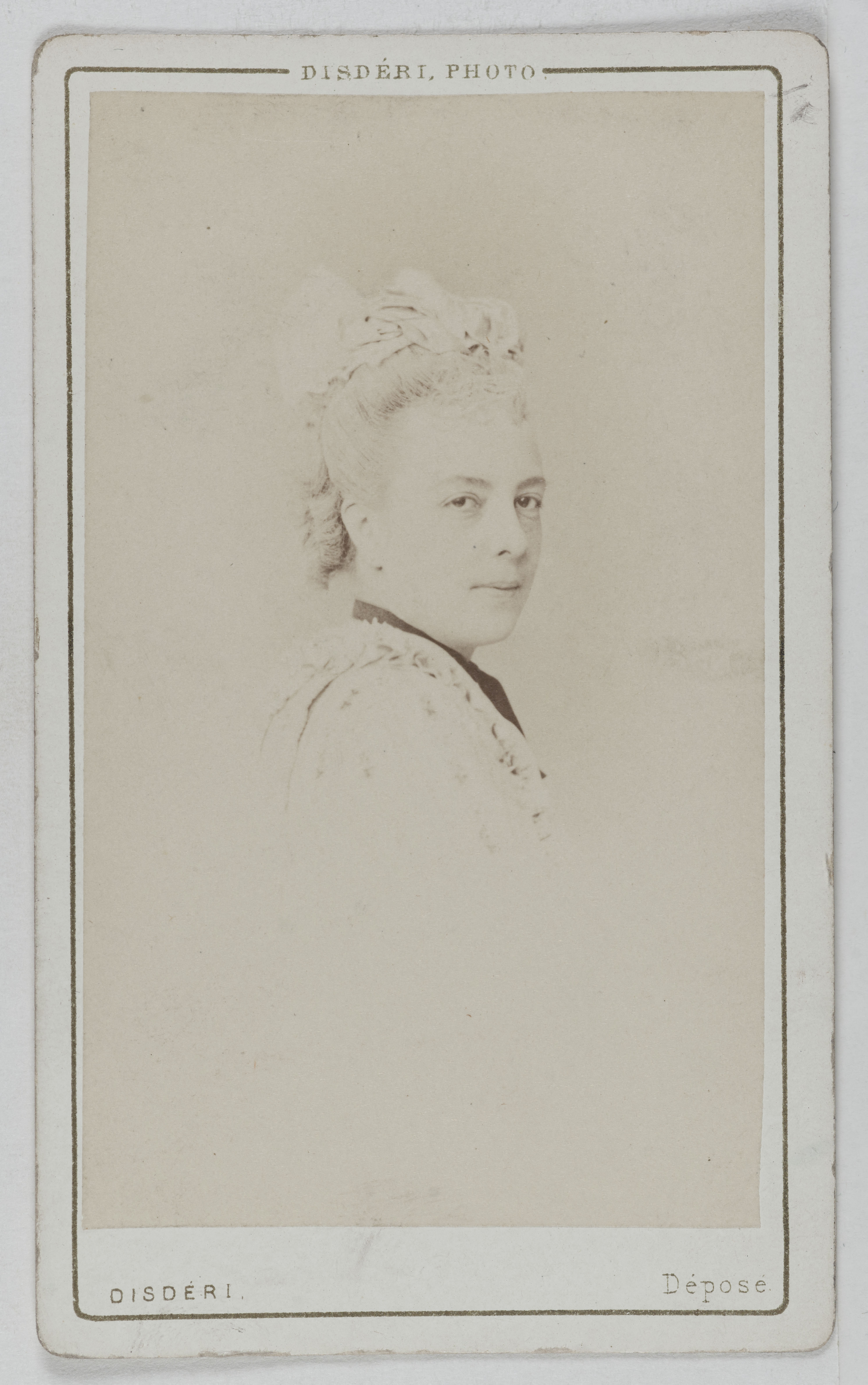 André-Adolphe-Eugène Disdéri, Portrait de Lloyd Marie, (Marie Emilie Jolly, dite), (ép. Georges Vibert), (1842-1897), (actrice)