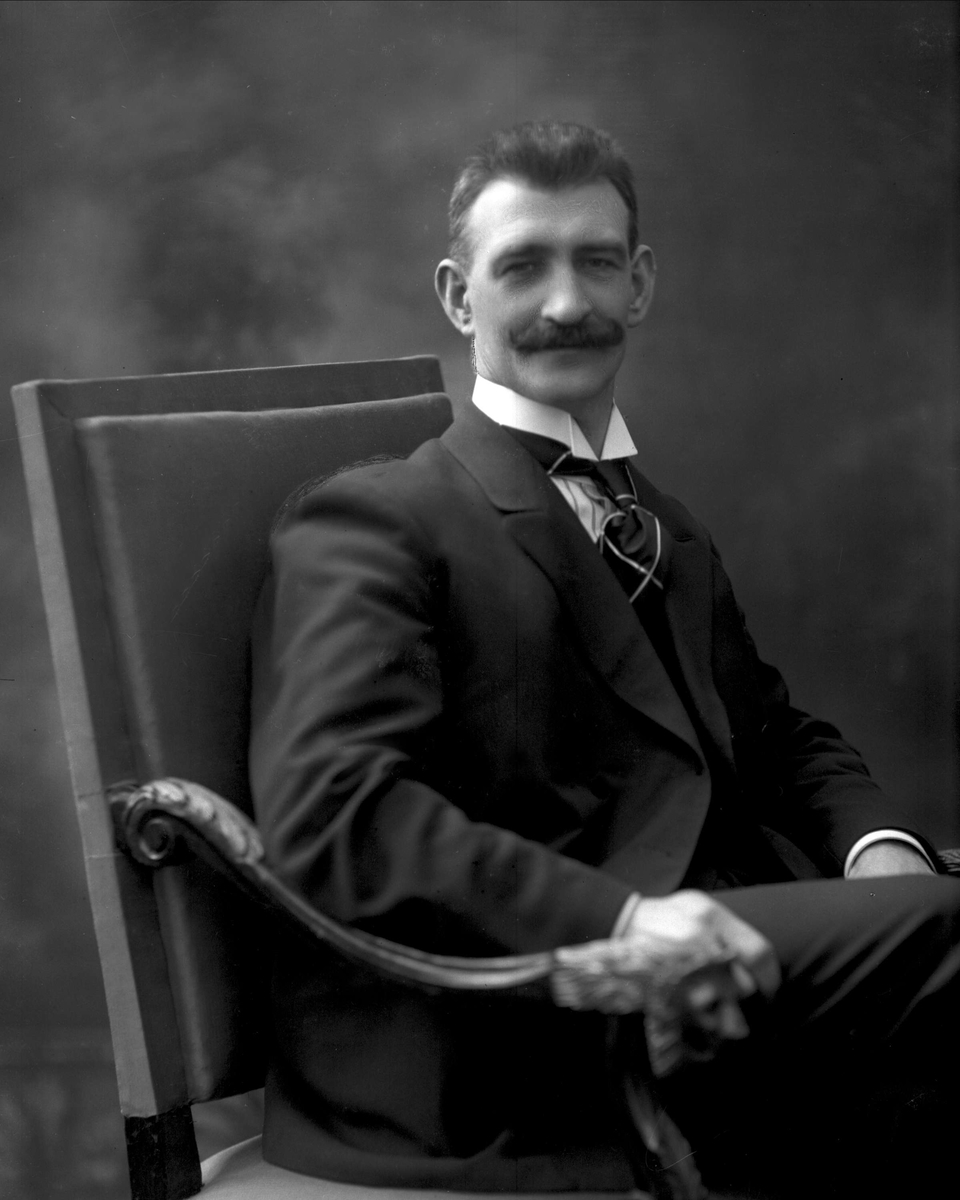 Gustav Borgen, NFB.10685