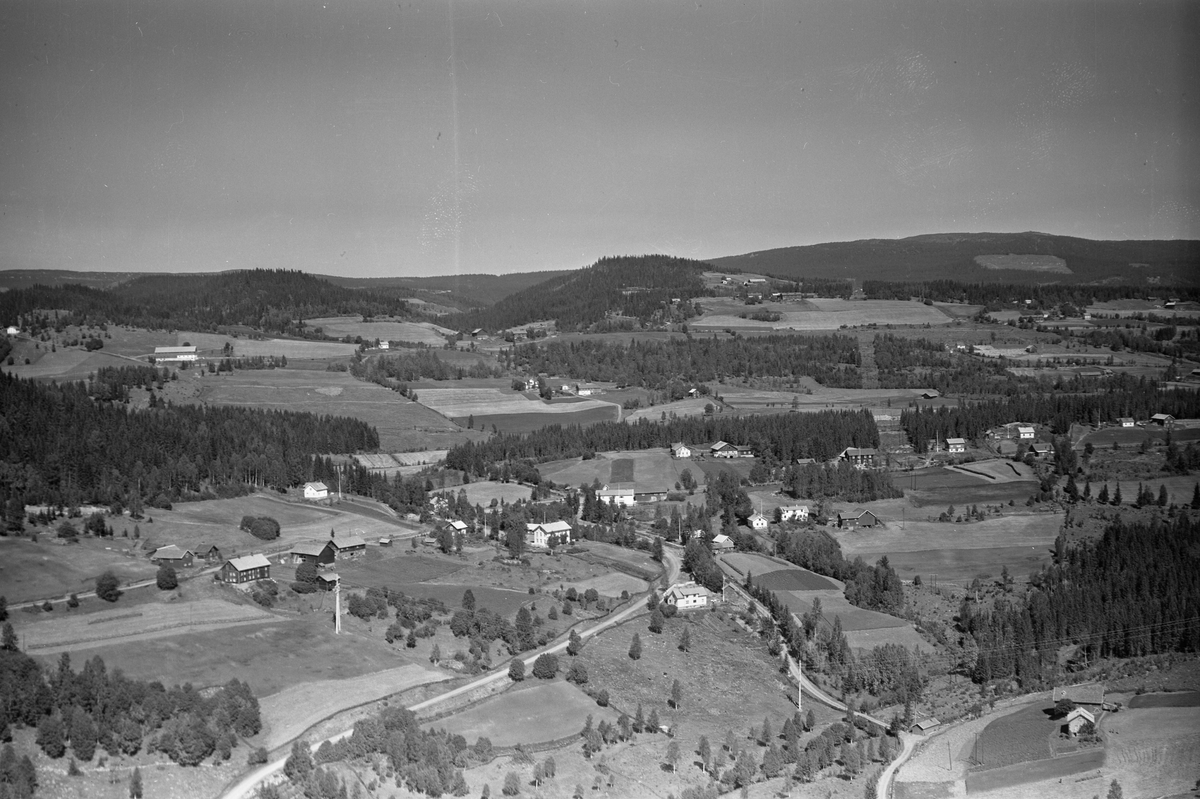 Anno Domkirkeodden, Flyfoto av Lismarka. Bebyggelse rundt Nygårdskrysset i Lismarka 1955.
