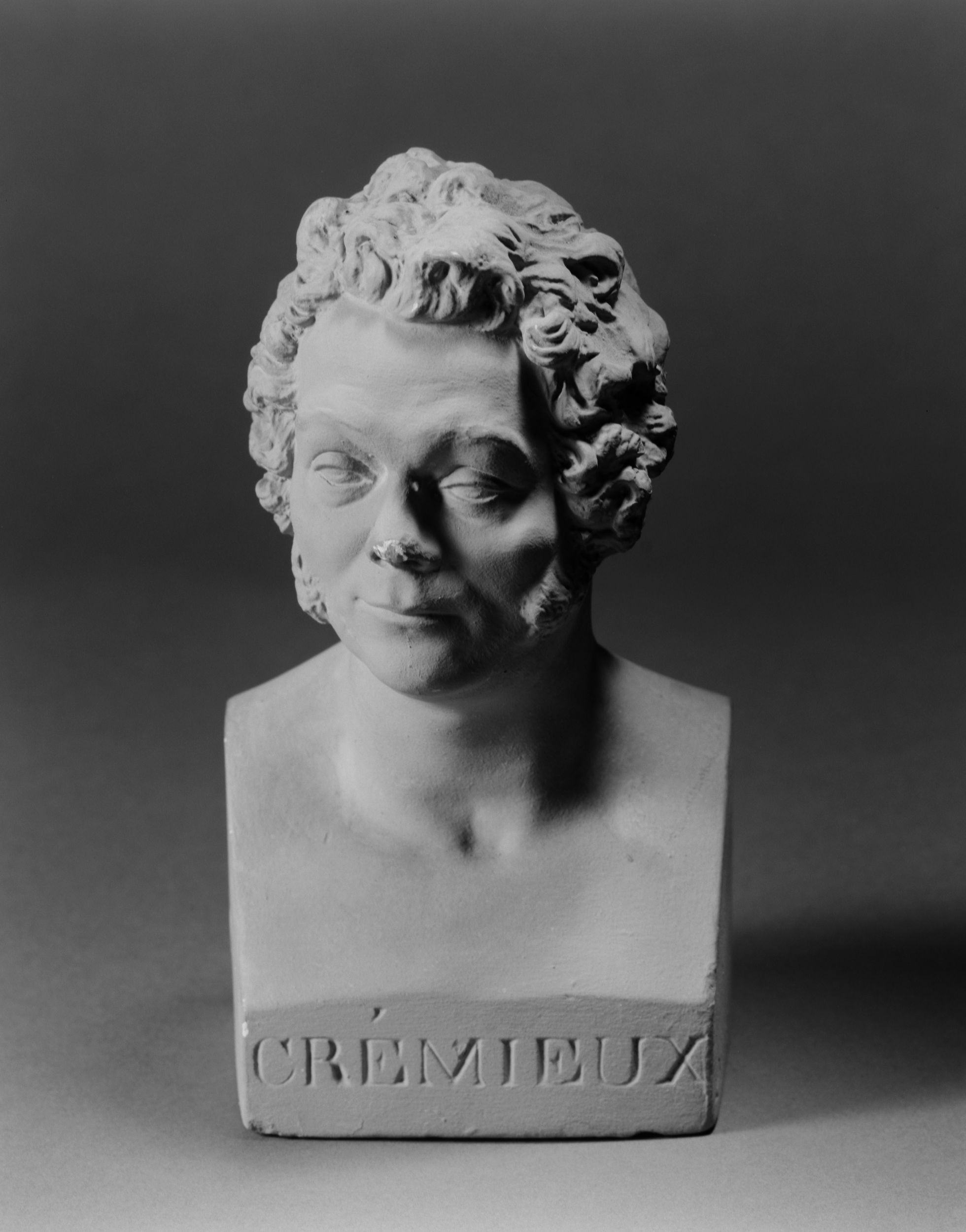 Jean Pierre Dantan, Portrait sérieux d'Isaac-Moïse baron Crémieux , dit Adolphe (1796-1880), avocat et homme politique.