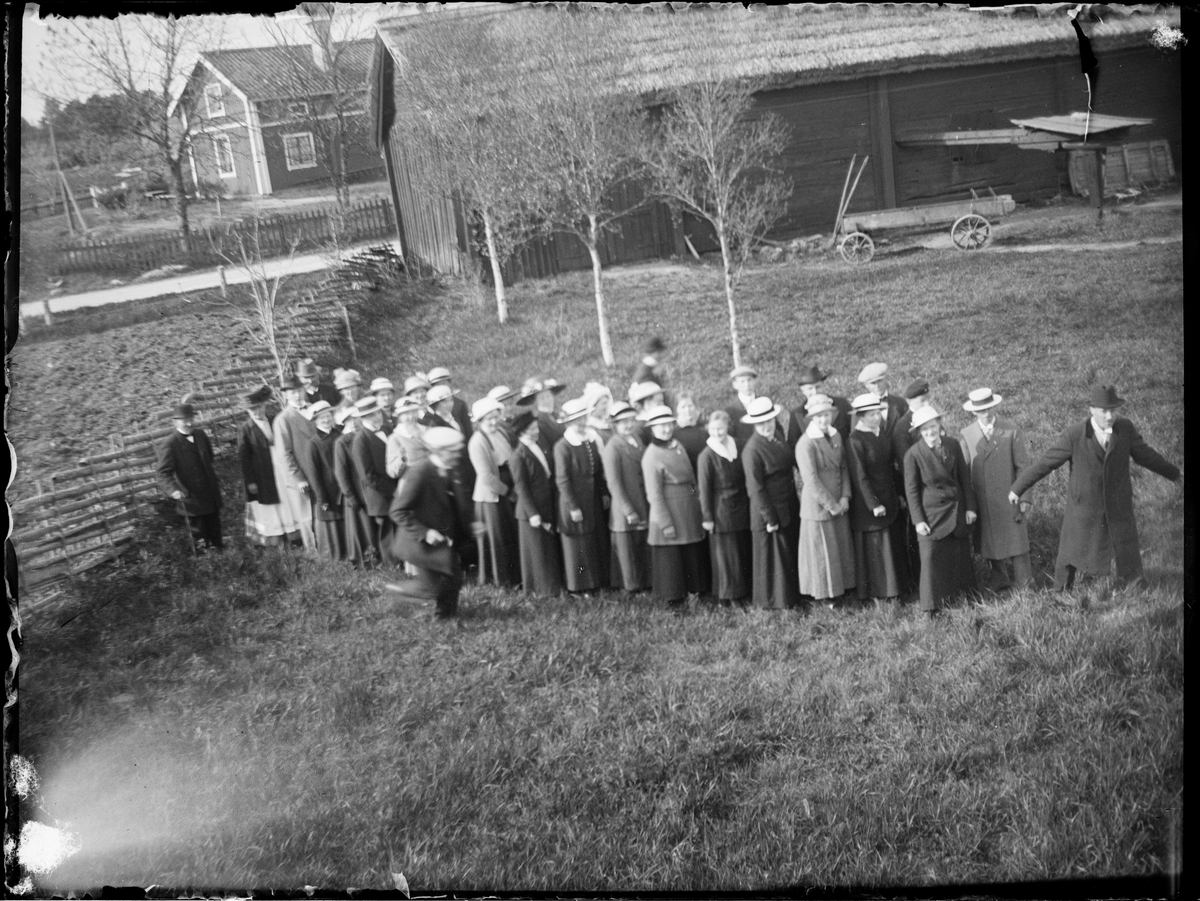 Skötsner-Edhlund, Östhammar Mission Assembly on a Visitor to Mattsson in Gammelbyn, Östhammar, Uppland