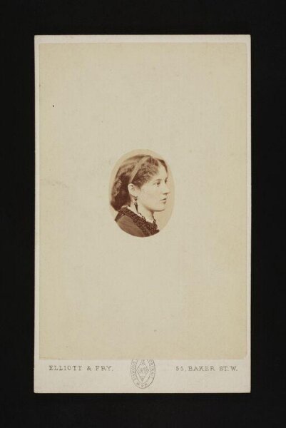 Elliott & Fry, A portrait of a woman