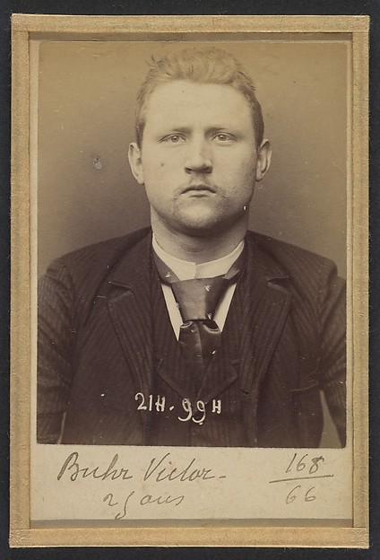 Alphonse Bertillon, Buhr. Victor. 25 ans, né à Cologne (Allemagne). Peintre décorateur. Anarchiste. 2/3/94.