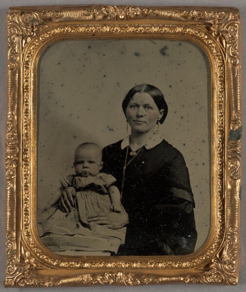 Unknown, [Portrait of a Woman and Baby]