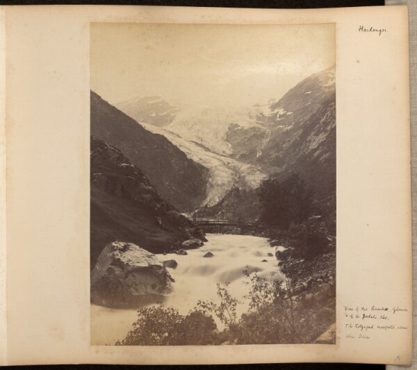 Unknown, View of the Buarbreen Glacier