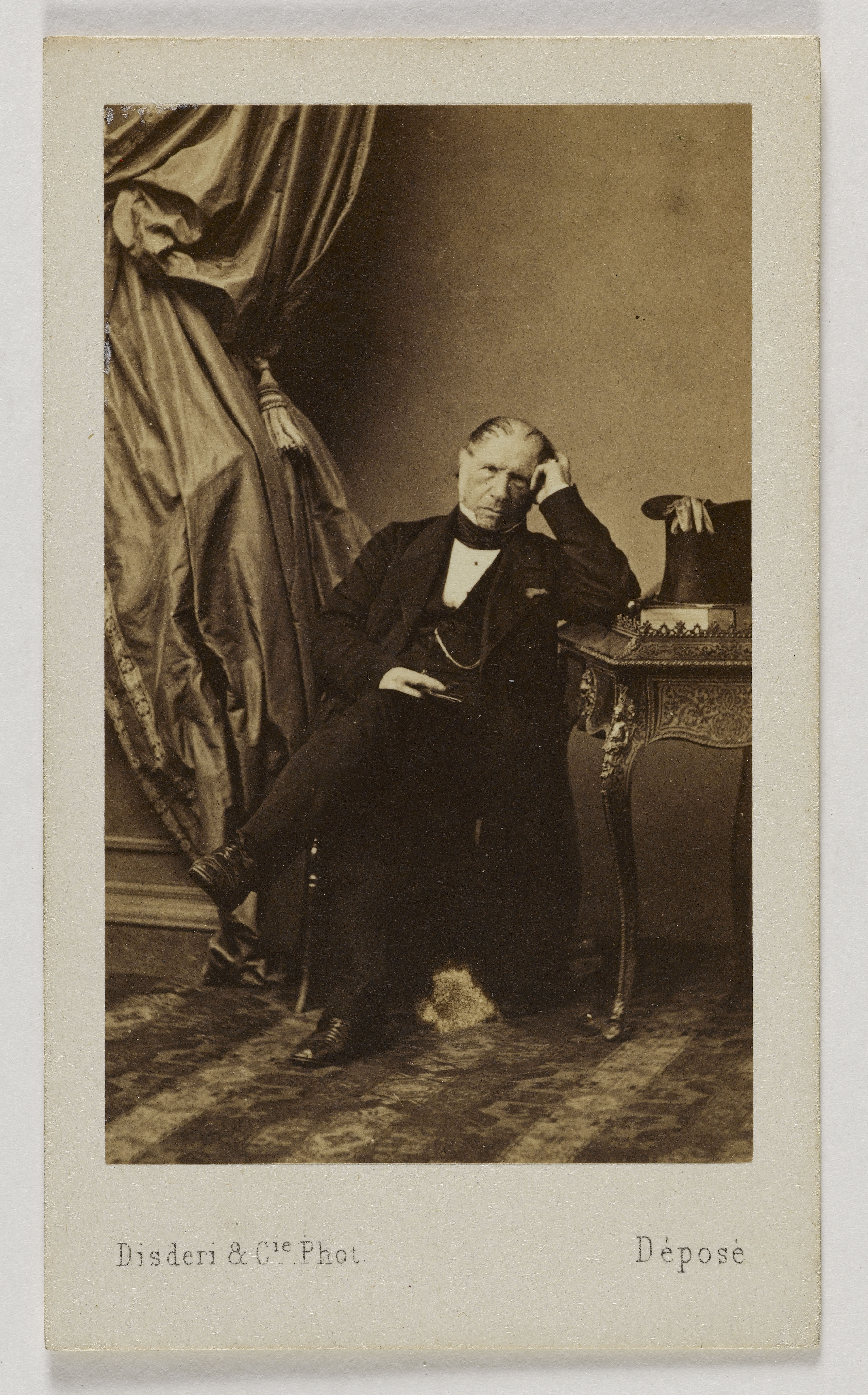 Disderi & Cie, Portrait d'André Marie Jean Jacques Dupin (dit Dupin aîné, 1783-1865), (avocat, homme politique)