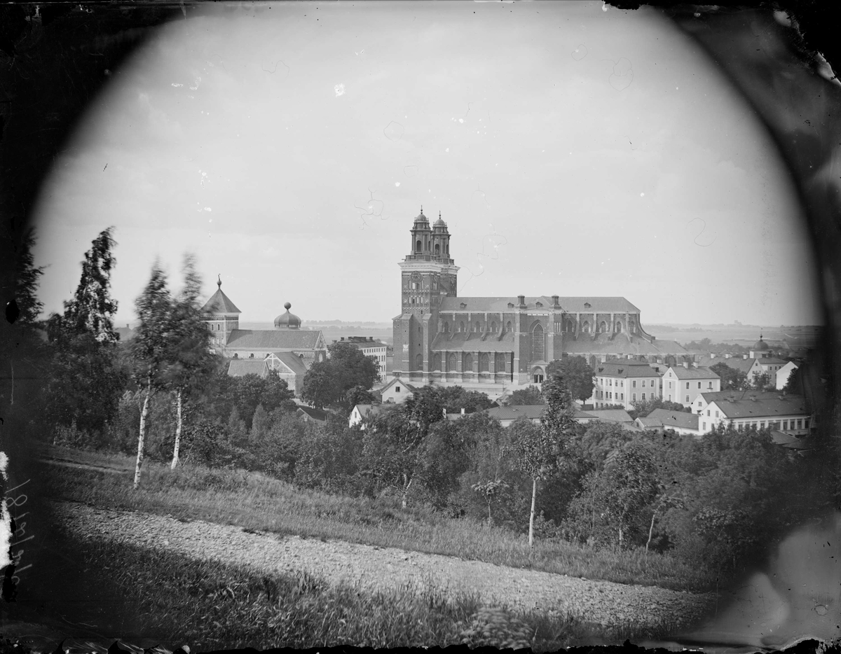 Henri Osti's Fotografiateliér, Uppsala Cathedral from Slottsbacken, Uppsala June 1872