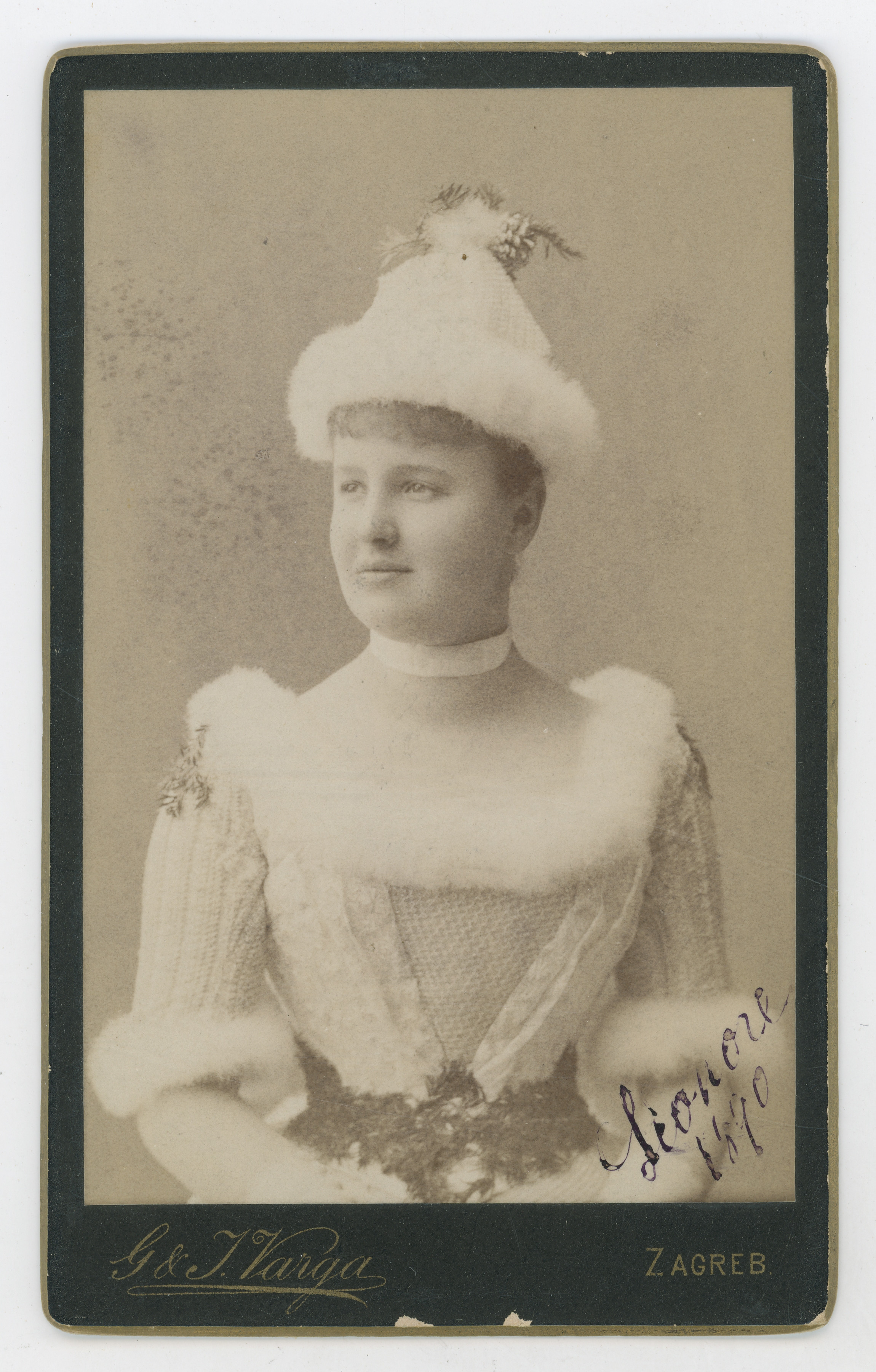 Gjuro i Ivan Varga, Gospođa Leonora