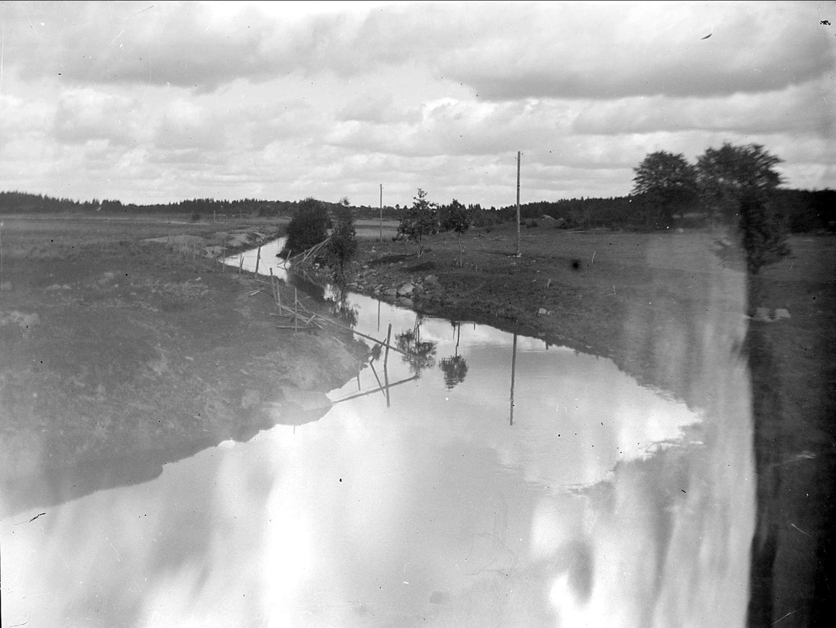 August Fredrik Schagerström, Vattendrag vid Lövstaholm, Odensala socken, Uppland 1931