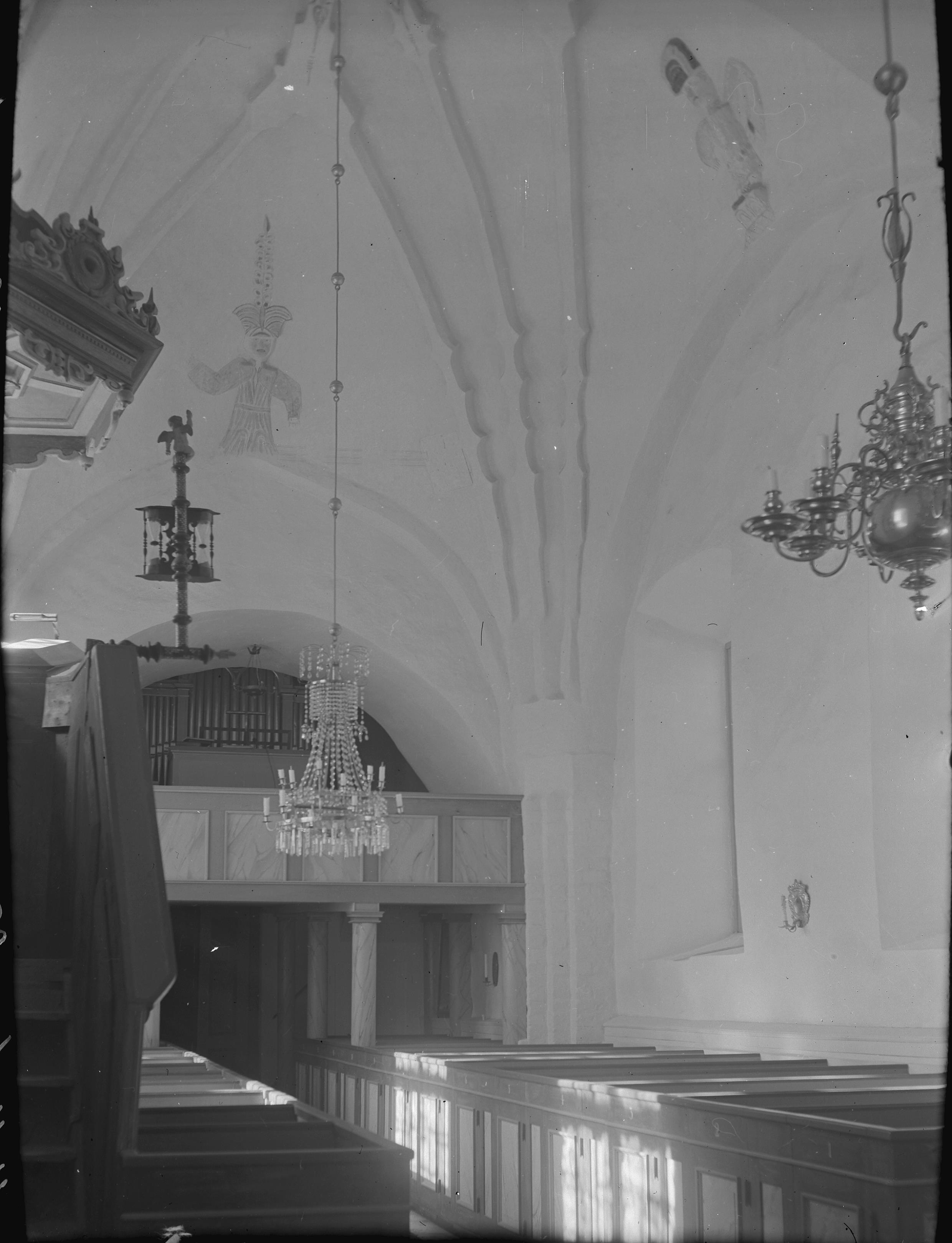 Einar Erici, Halla kyrka