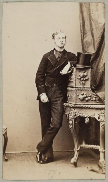 Unknown, Carte-de-visite photographs (480). Four photographs  are dry-mounted to each sheet (120).