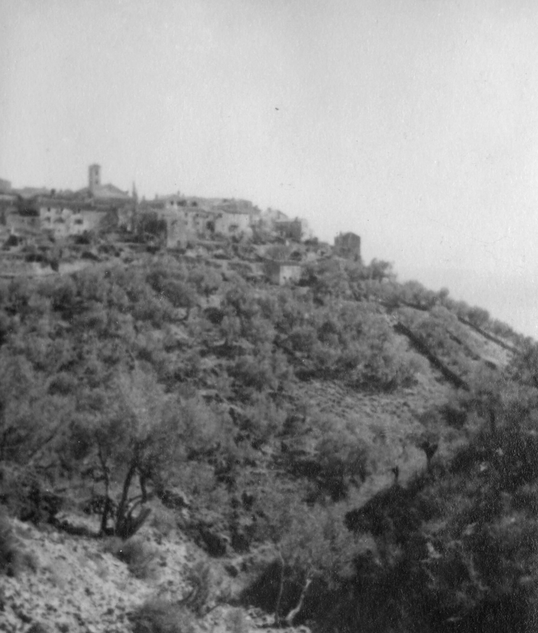 Branko Fučić, Beli (otok Cres), panorama mjesta