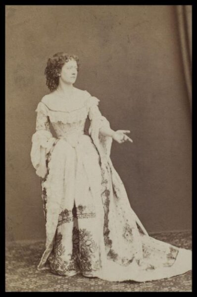 London Stereoscopic and Photographic Company, Guy Little Theatrical Photographs