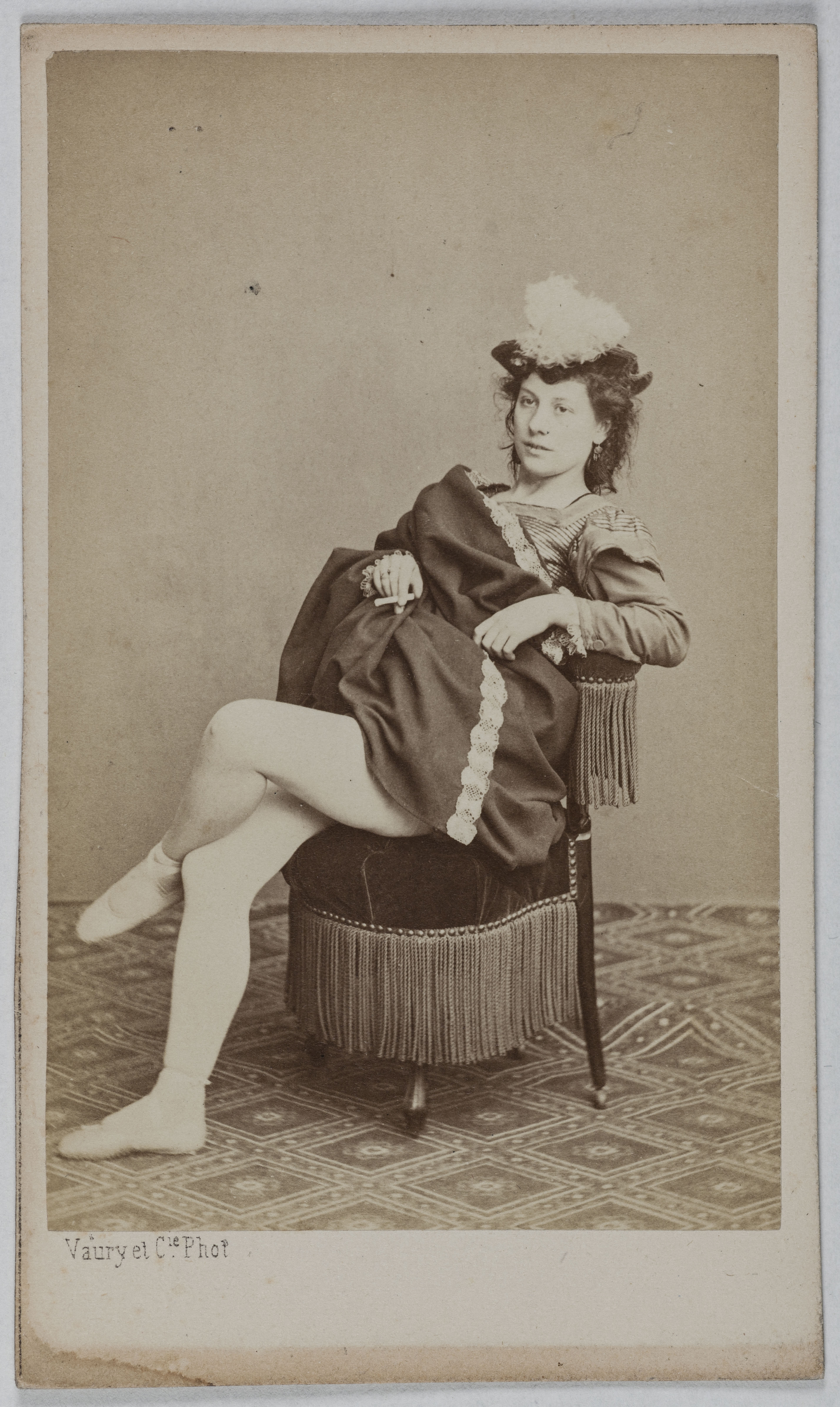 Vaury et Cie, Portrait de Ellis Emilie, (actrice)