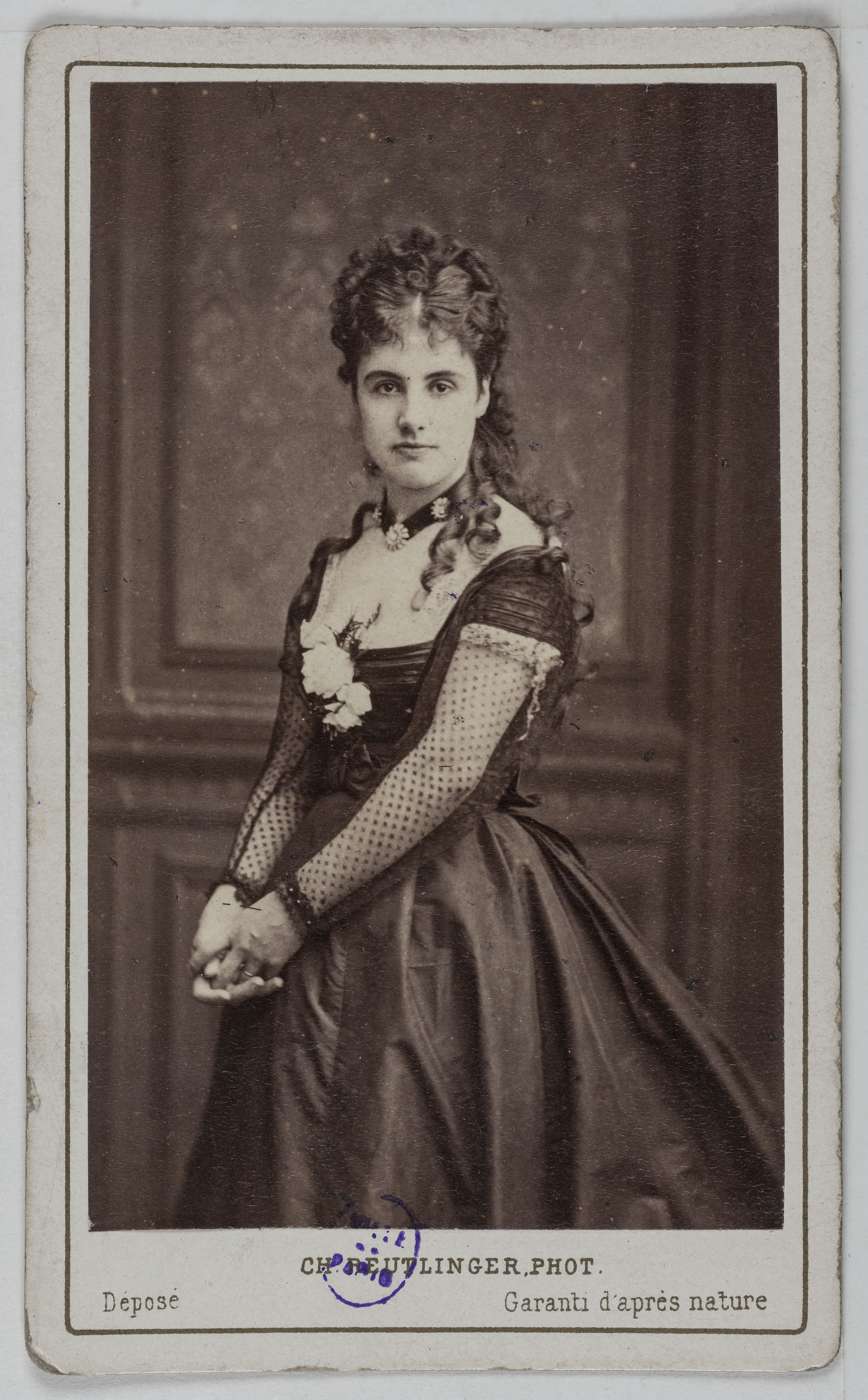 Charles Reutlinger, Portrait de Nelson, actrice au théâtre de la Porte Saint-Martin, au théâtre des Variétés et au théâtre Dejazet en 1861.