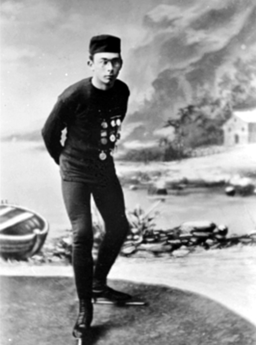 Anno Domkirkeodden, PORTRETT, SKØYTELØPER, EINAR HALVORSEN M/MEDALJERTidligere reg. nr. HH 153-57.