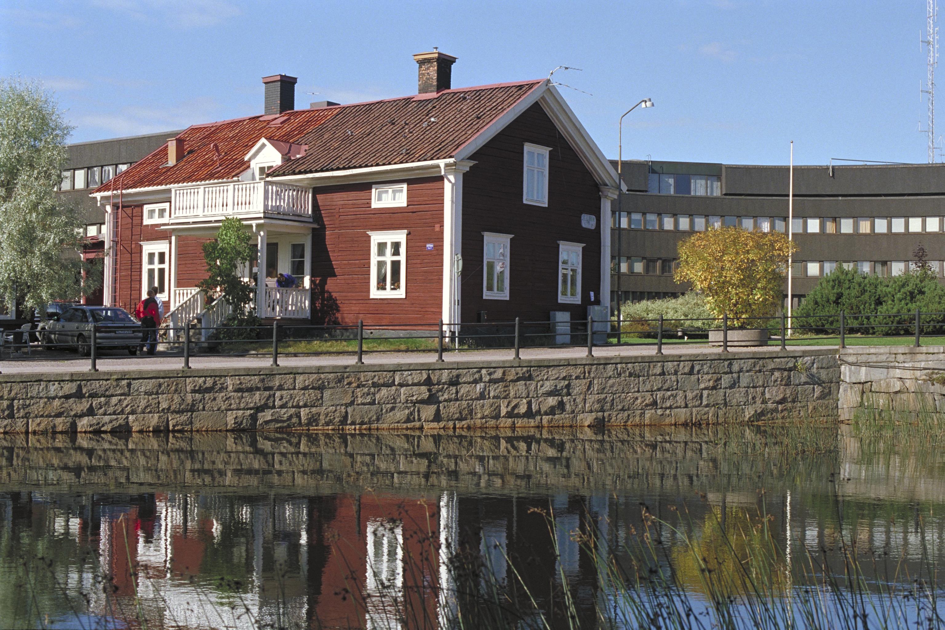 Bengt A Lundberg, Riagården