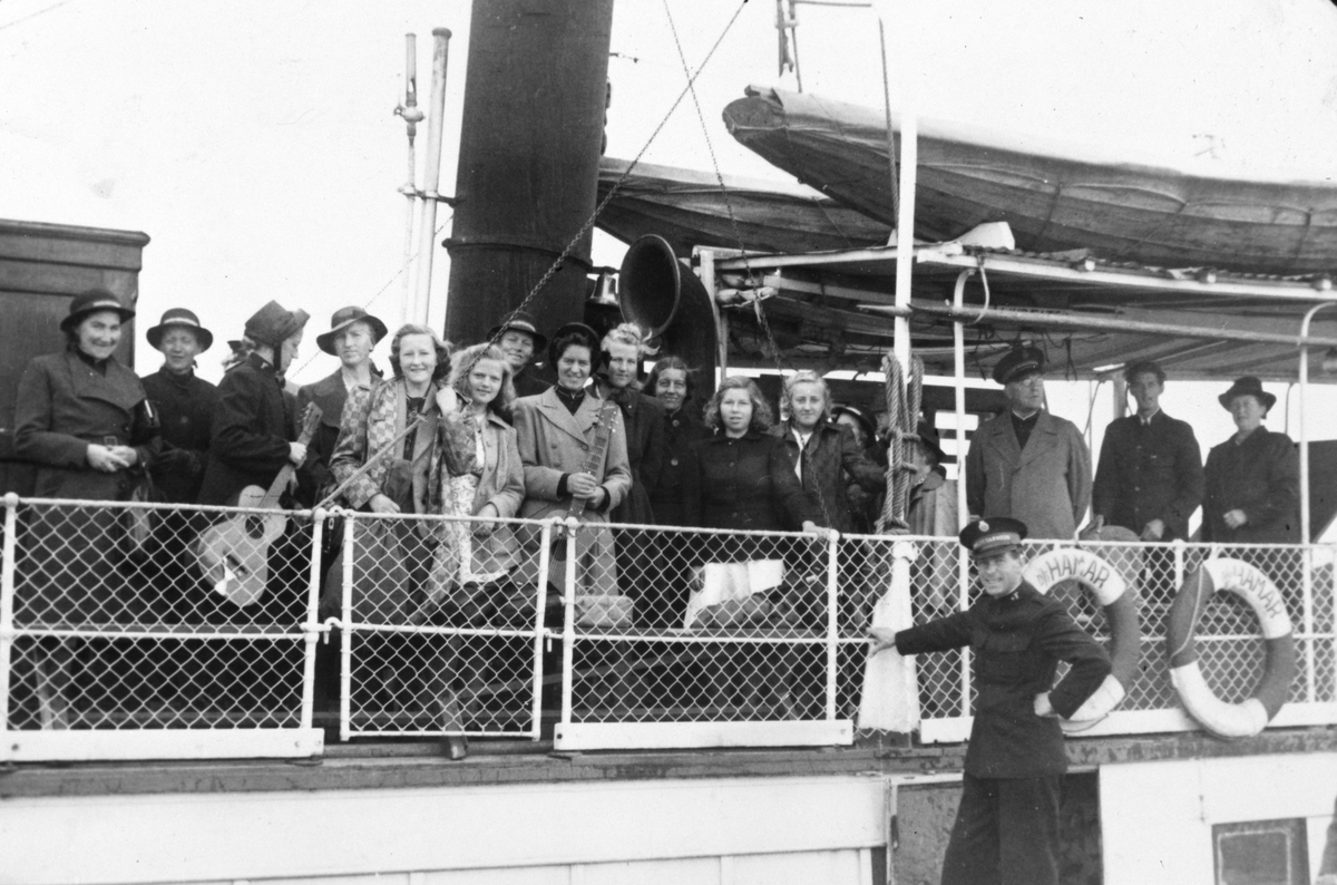Anno Domkirkeodden, MJØSBÅTEN D. S. HAMAR, FRELSESARMEEN PÅ UTFLUKT