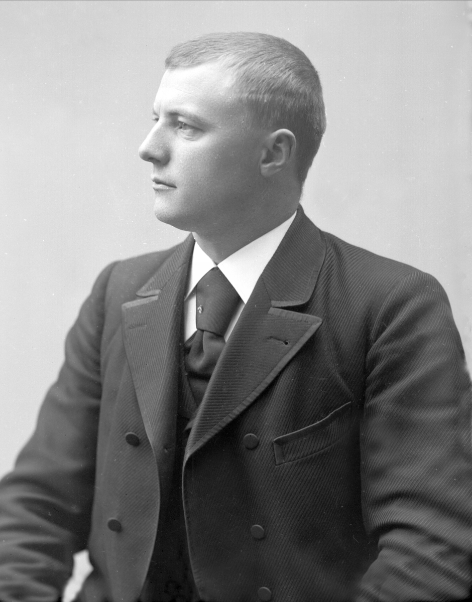 Gustav Borgen, NFB.28991