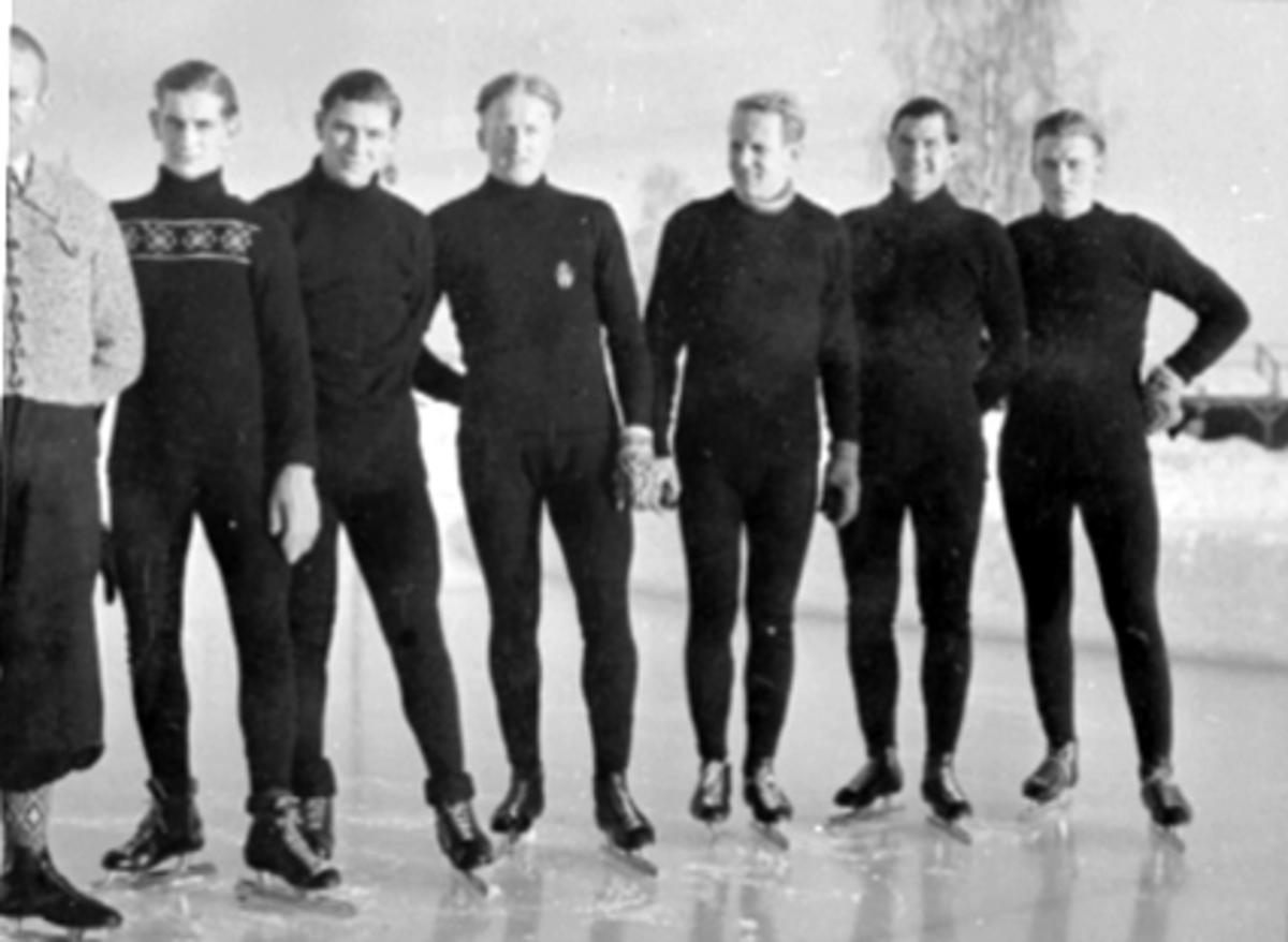 Anno Domkirkeodden, GRUPPE 6 HOLLANDSKE OLYMPISKE KANDIDATER, SKØYTELØRERE, TRENER NAPP, DE KONNING, HUISKES, VAN DER VOORT, KORTENOVER, LANGEDIJK, KEES BROCKMANN, TRENINGSLEIER PÅ HAMAR