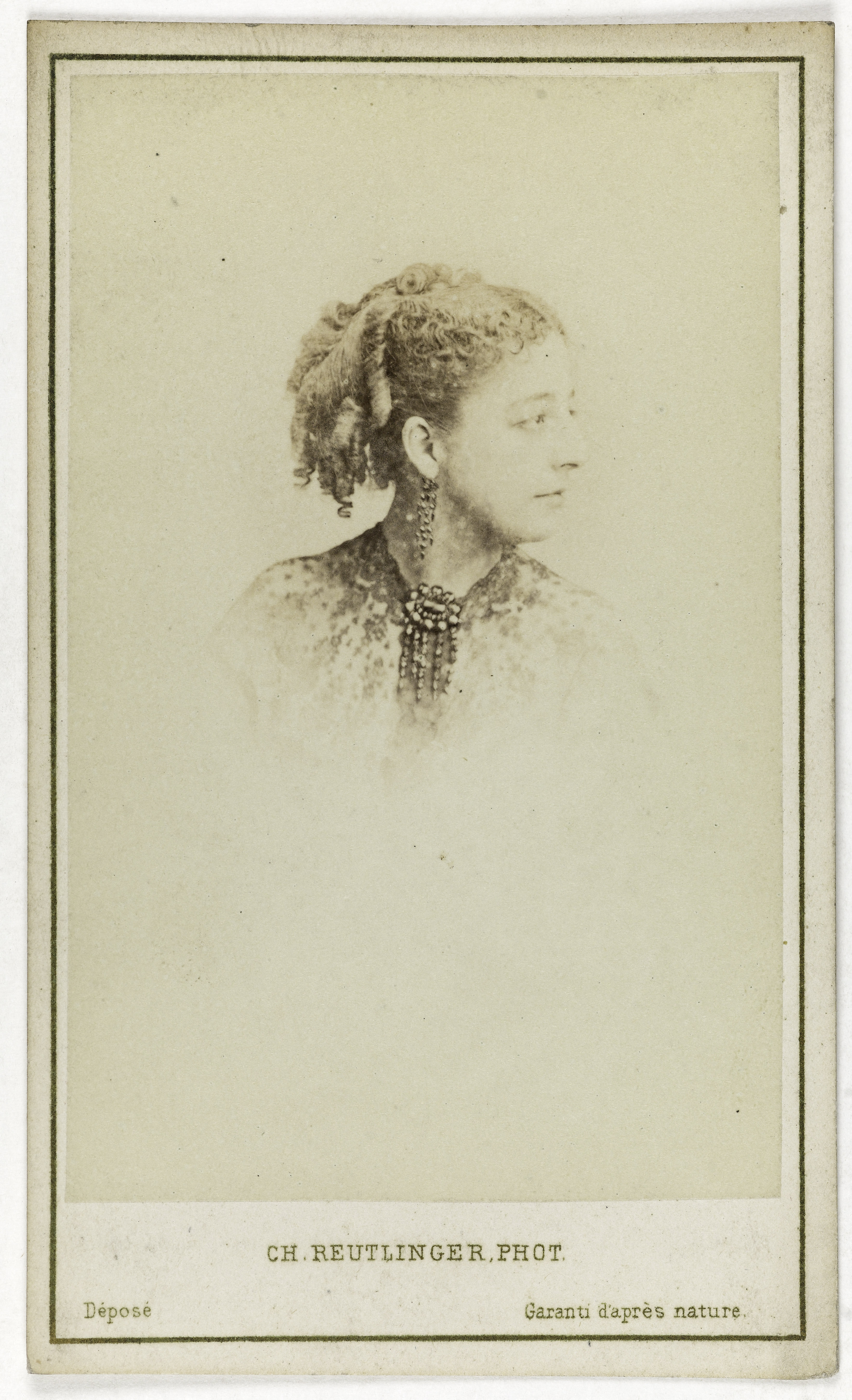 Charles Reutlinger, Portrait de Gabrielle Moisset, dite Gabrielle Mery à ses débuts, actrice de théâtre.