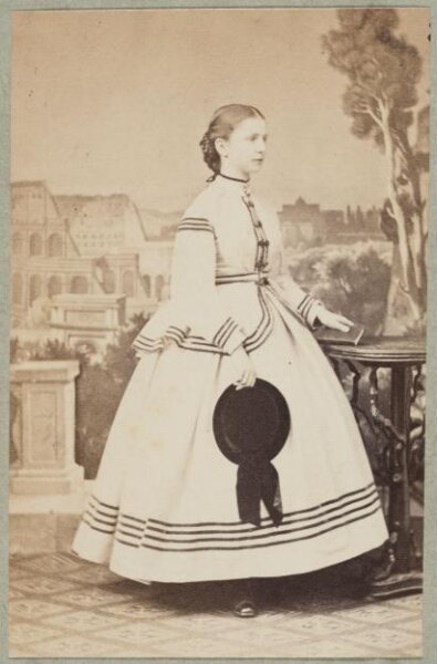 Unknown, Carte-de-visite photographs (480). Four photographs  are dry-mounted to each sheet (120).