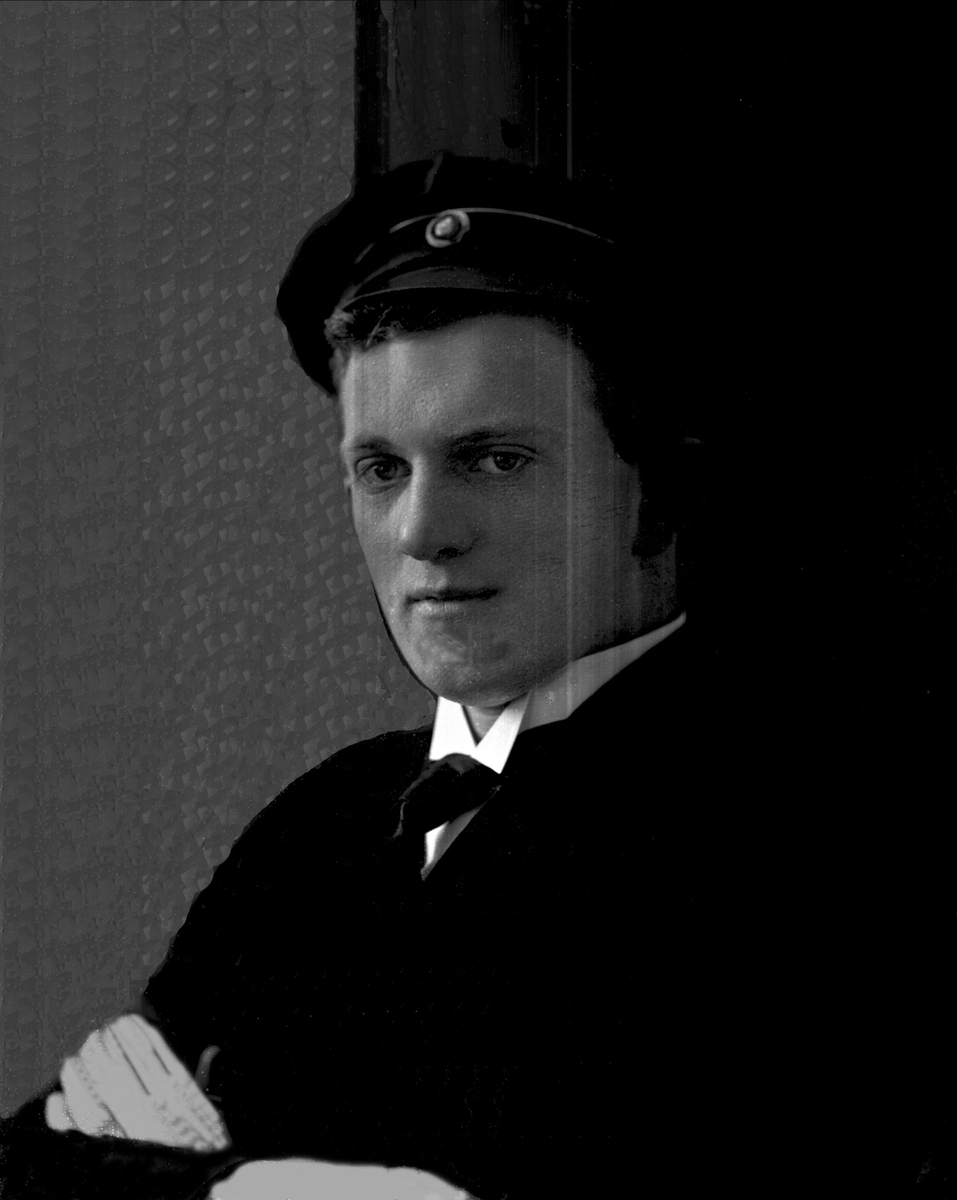 Gustav Borgen, NFB.03822