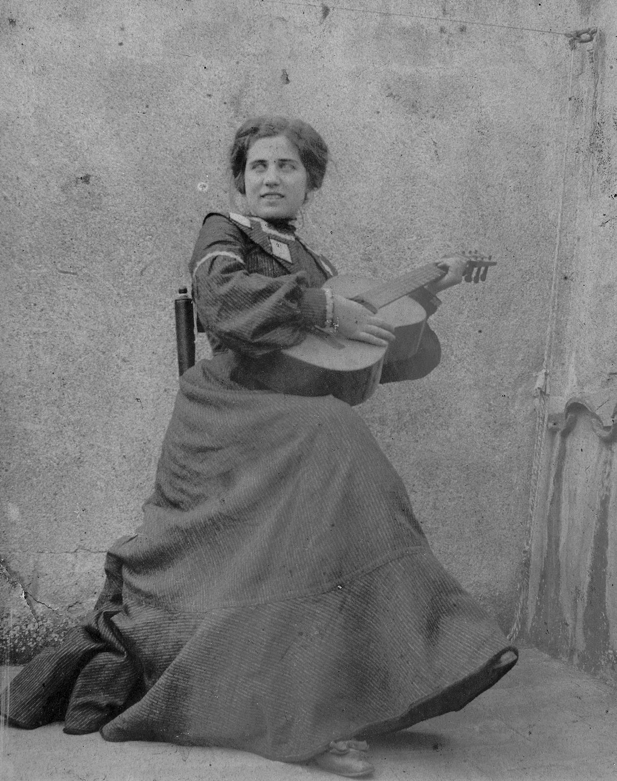 Desconegut, [Portrait of a woman]