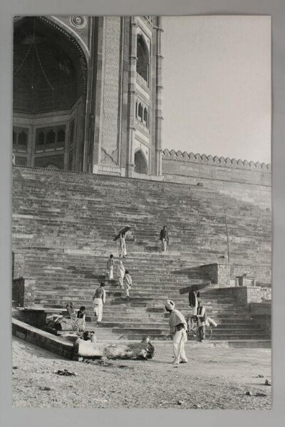 Cartier-Bresson, Henri, Photograph