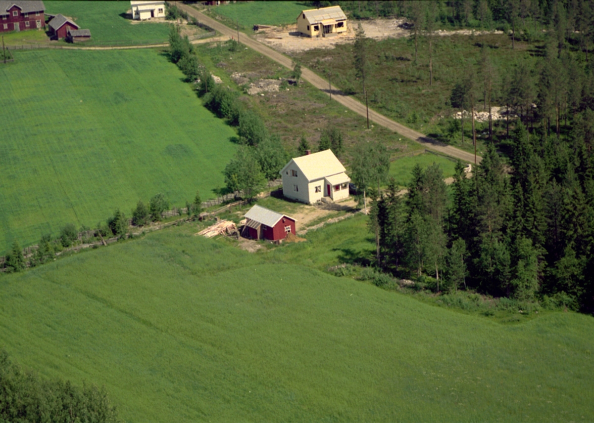 Widerøes Flyveselskap A/S, FLYFOTO WANGEN