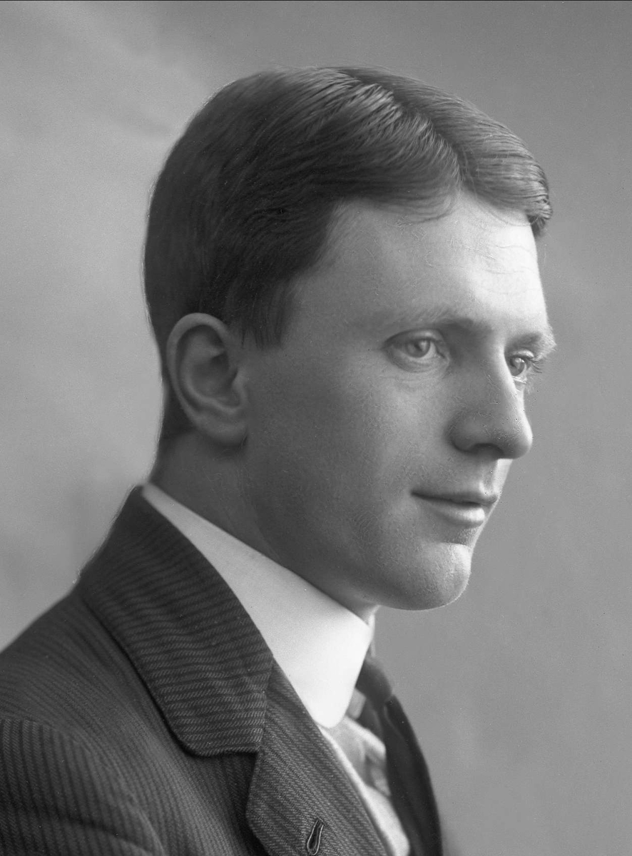 Gustav Borgen, NFB.44744
