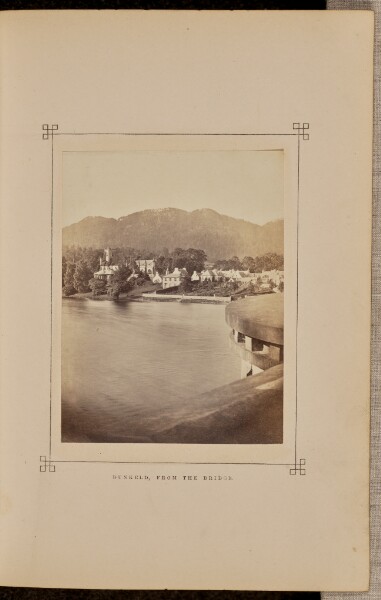 George Washington Wilson, Dunkeld from the bridge