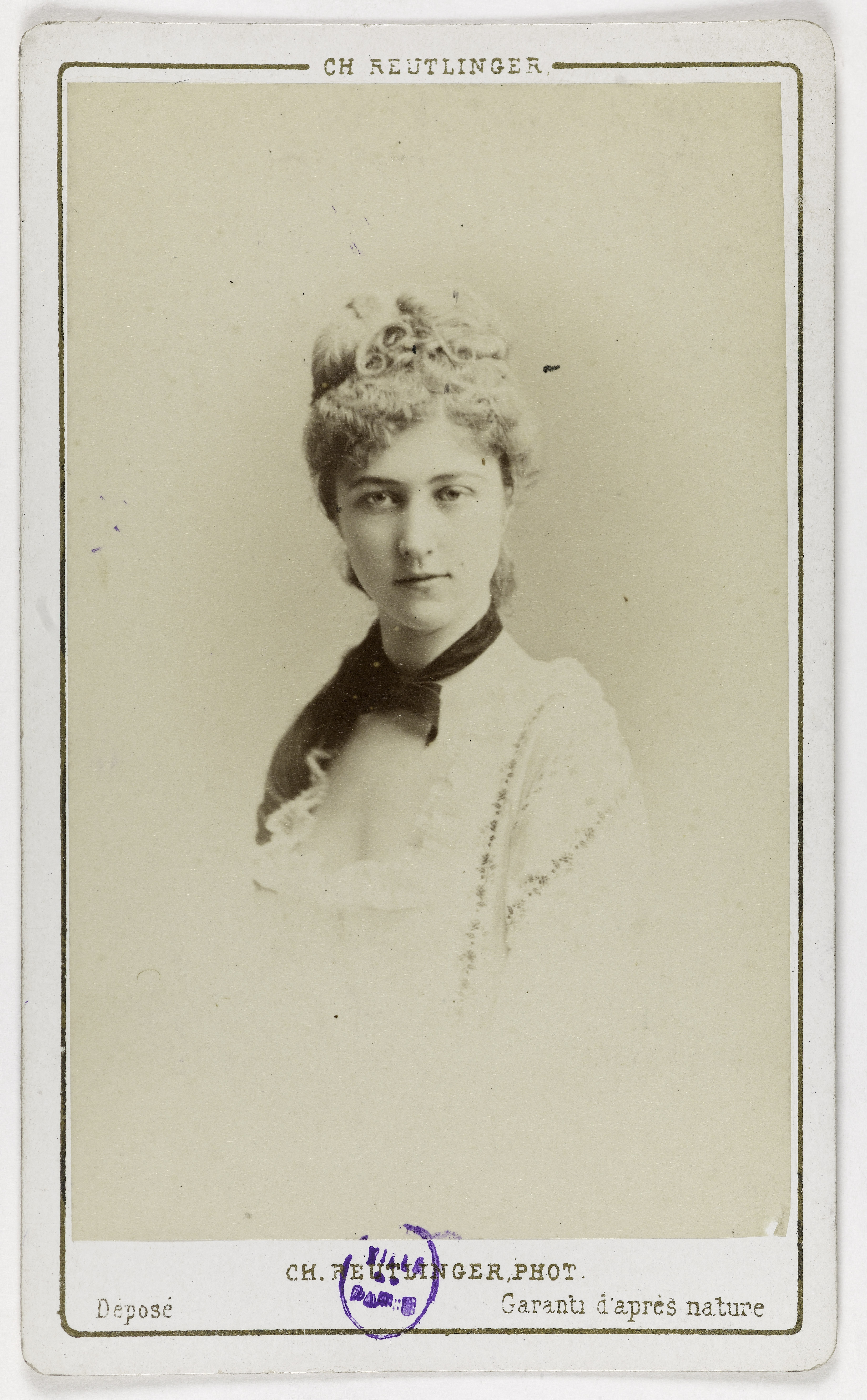 Charles Reutlinger, Portrait de Louise Méret, actrice au théâtre du Vaudeville.