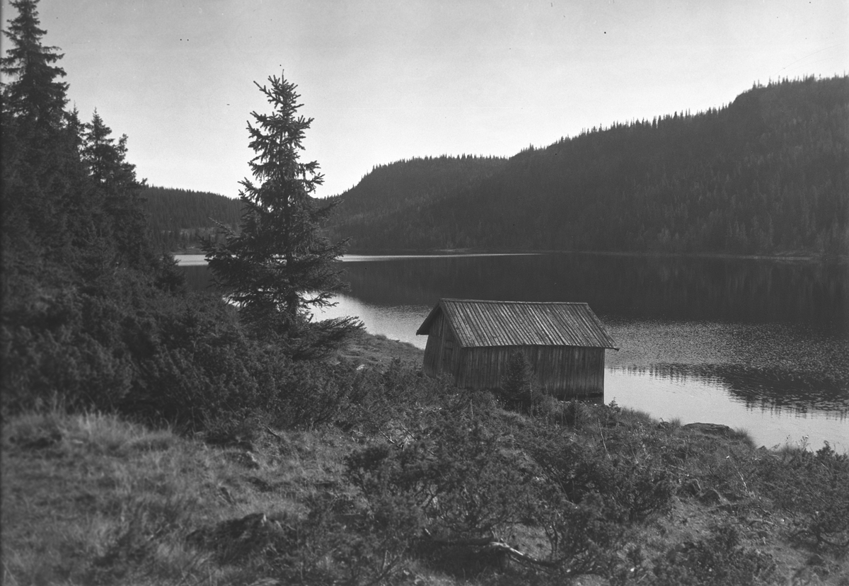 Anders Beer Wilse, Prot: Høifjell Etnadalen Båthus på Killingshusfjorden