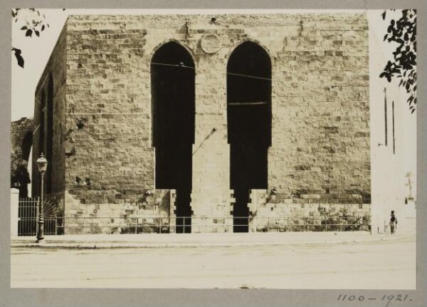 K.A.C. Creswell, Intake tower the aqueduct of Mamluk Sultan Qansuh al-Ghawri, Cairo