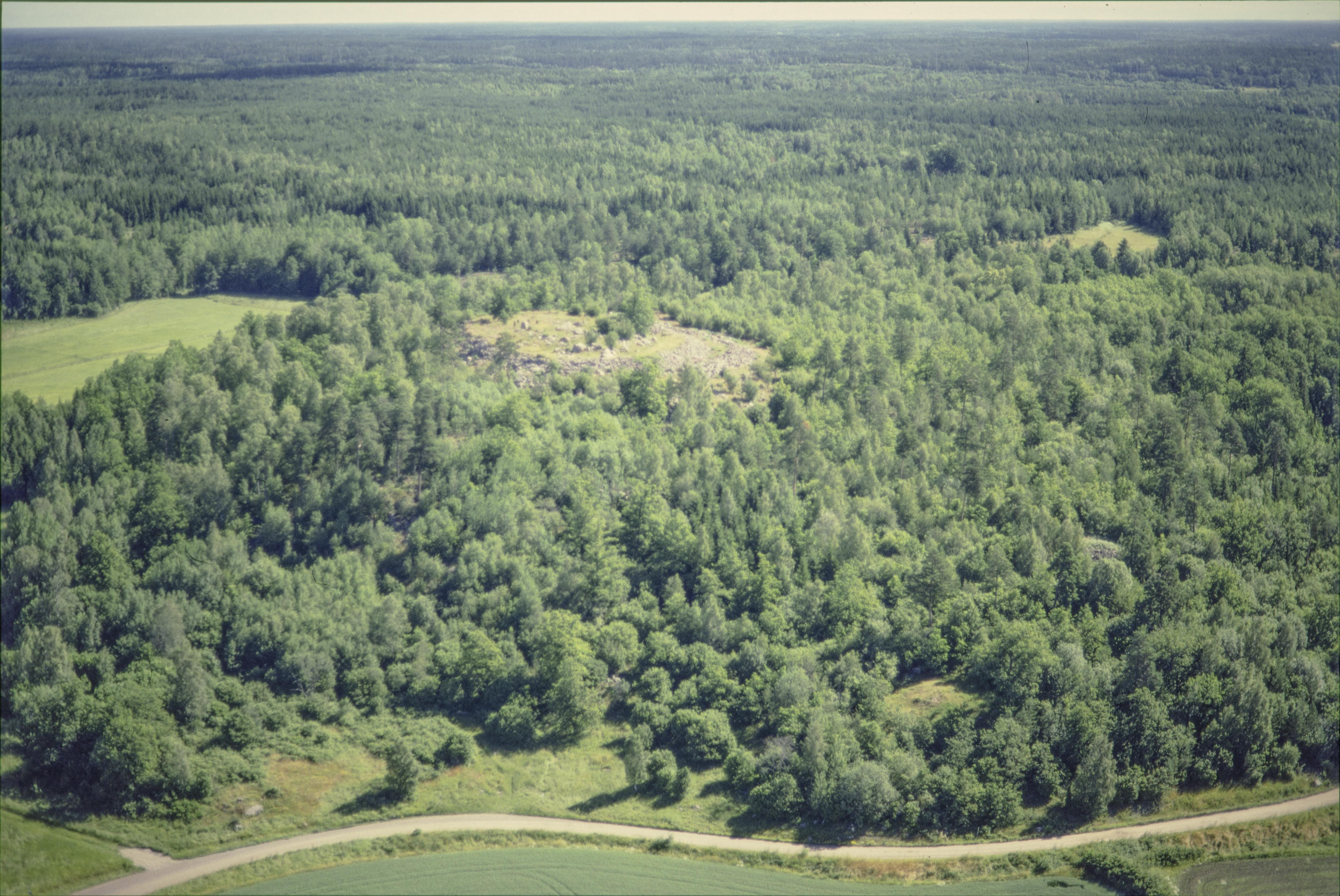 Jan Norrman, Husby-Långhundra 156:1