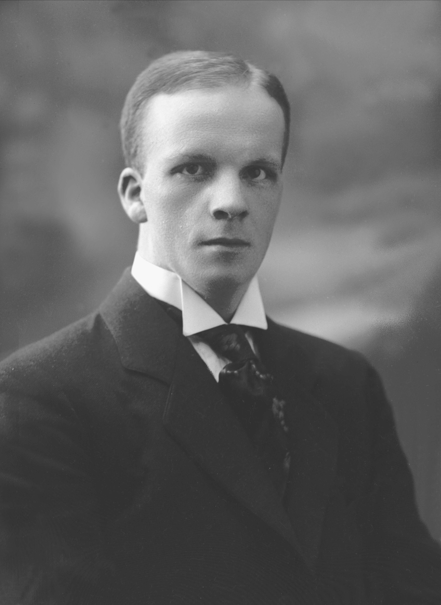 Gustav Borgen, NFB.30355