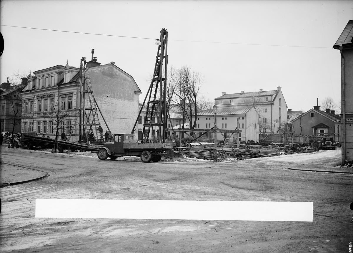 Paul Sandberg, Byggnadsarbete i kvarteret Sigar, Skolgatan 12, Luthagen, Uppsala 1936